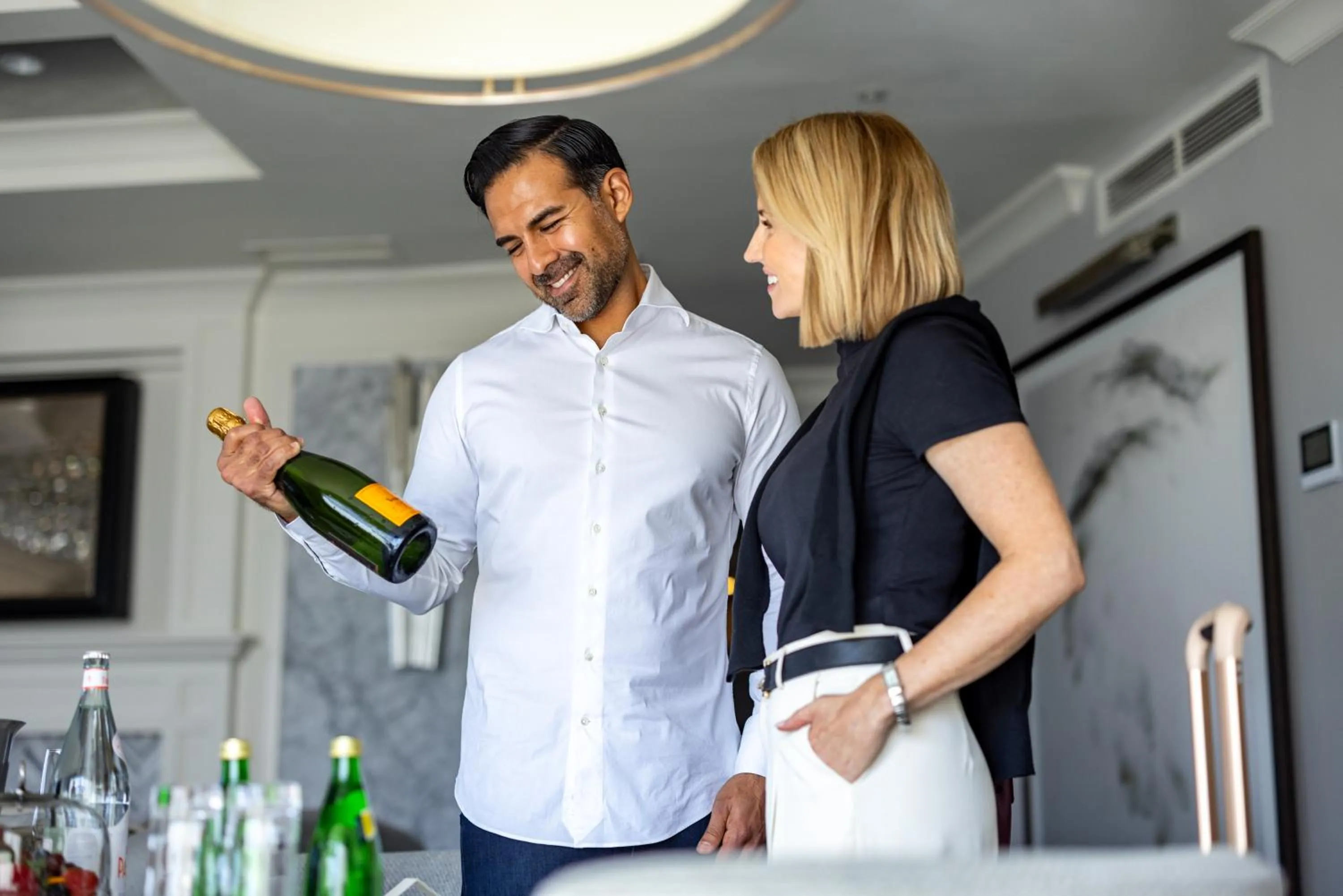 Drinks in Melrose Georgetown Hotel