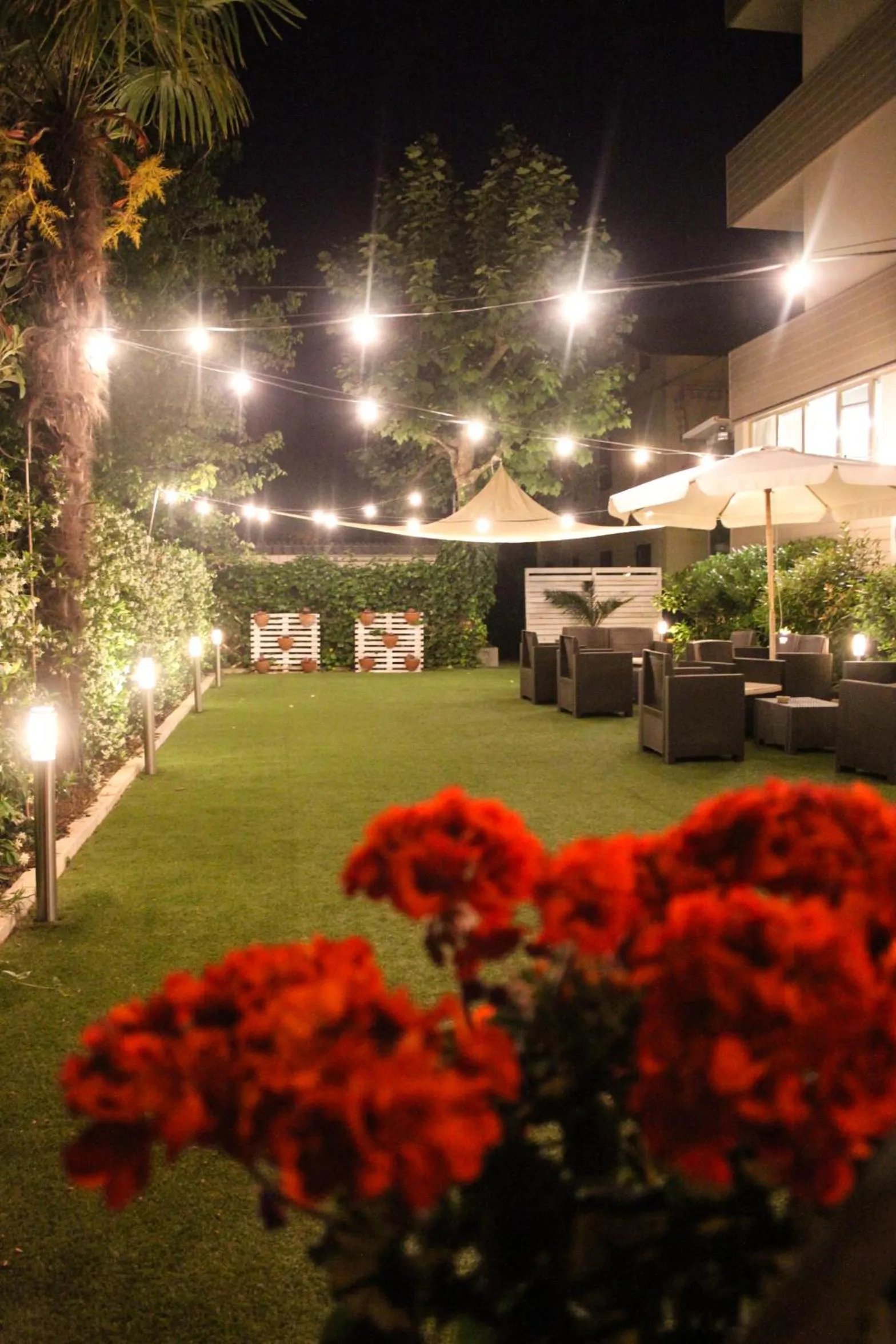 Property building in Hotel Loretta & Dependance