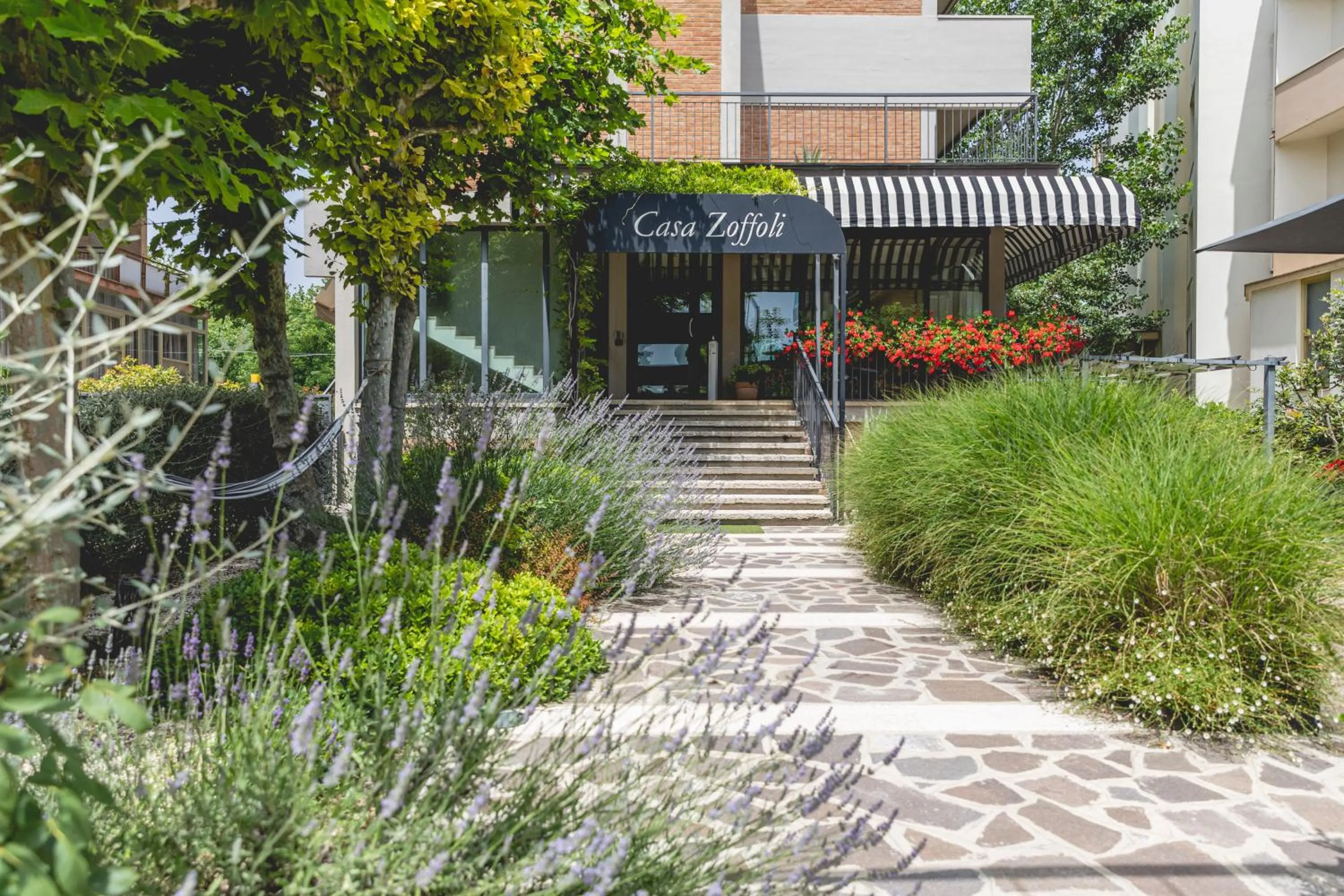 Property building in Hotel Loretta & Dependance