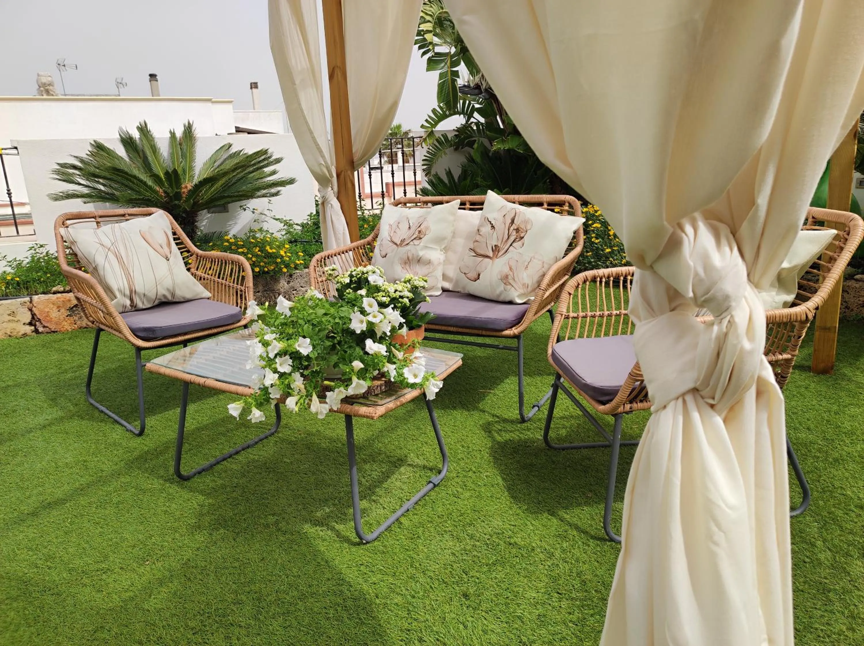 Garden view in Li Brilli