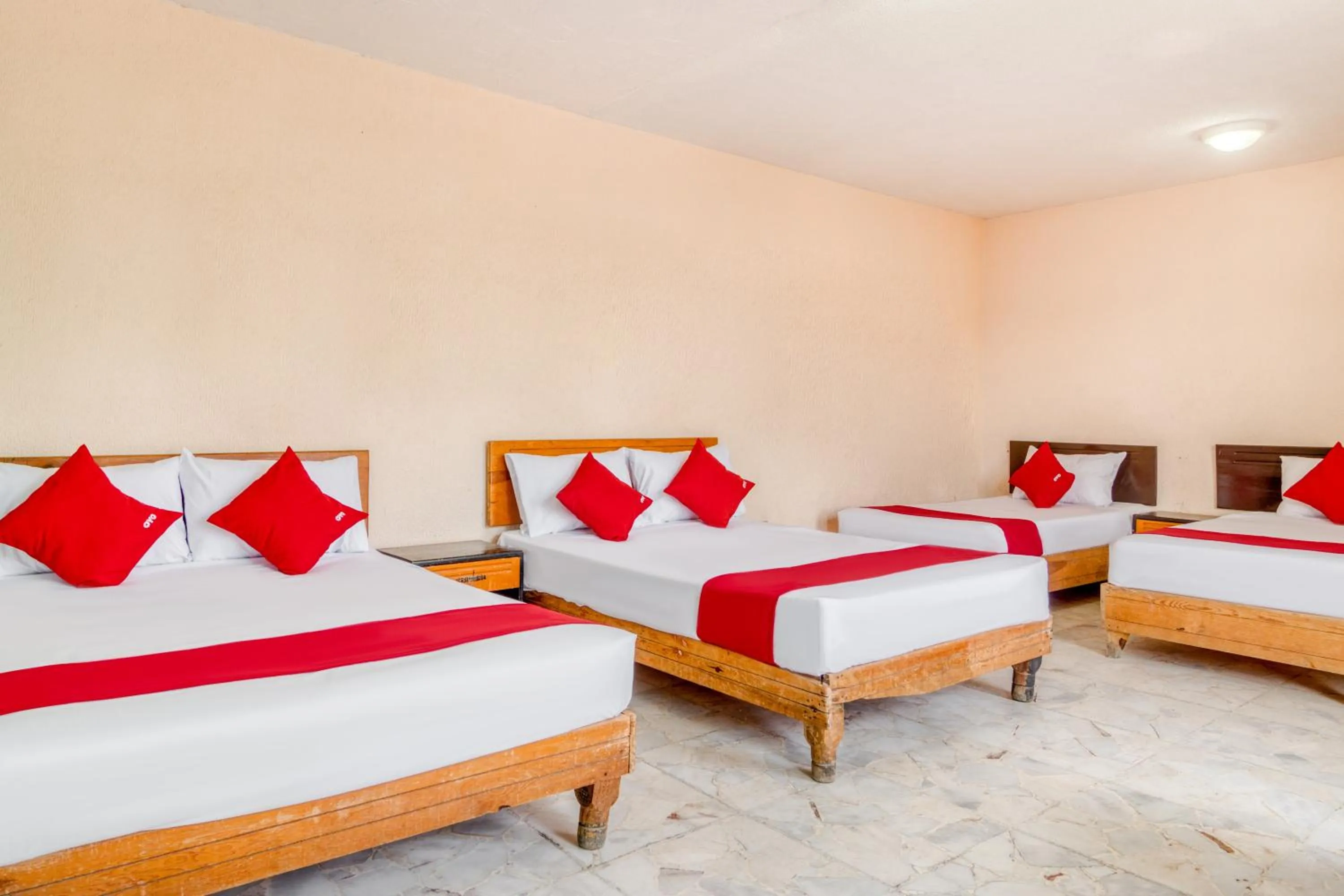 Bedroom in Capital O Hotel La Siesta, Gomez Palacio