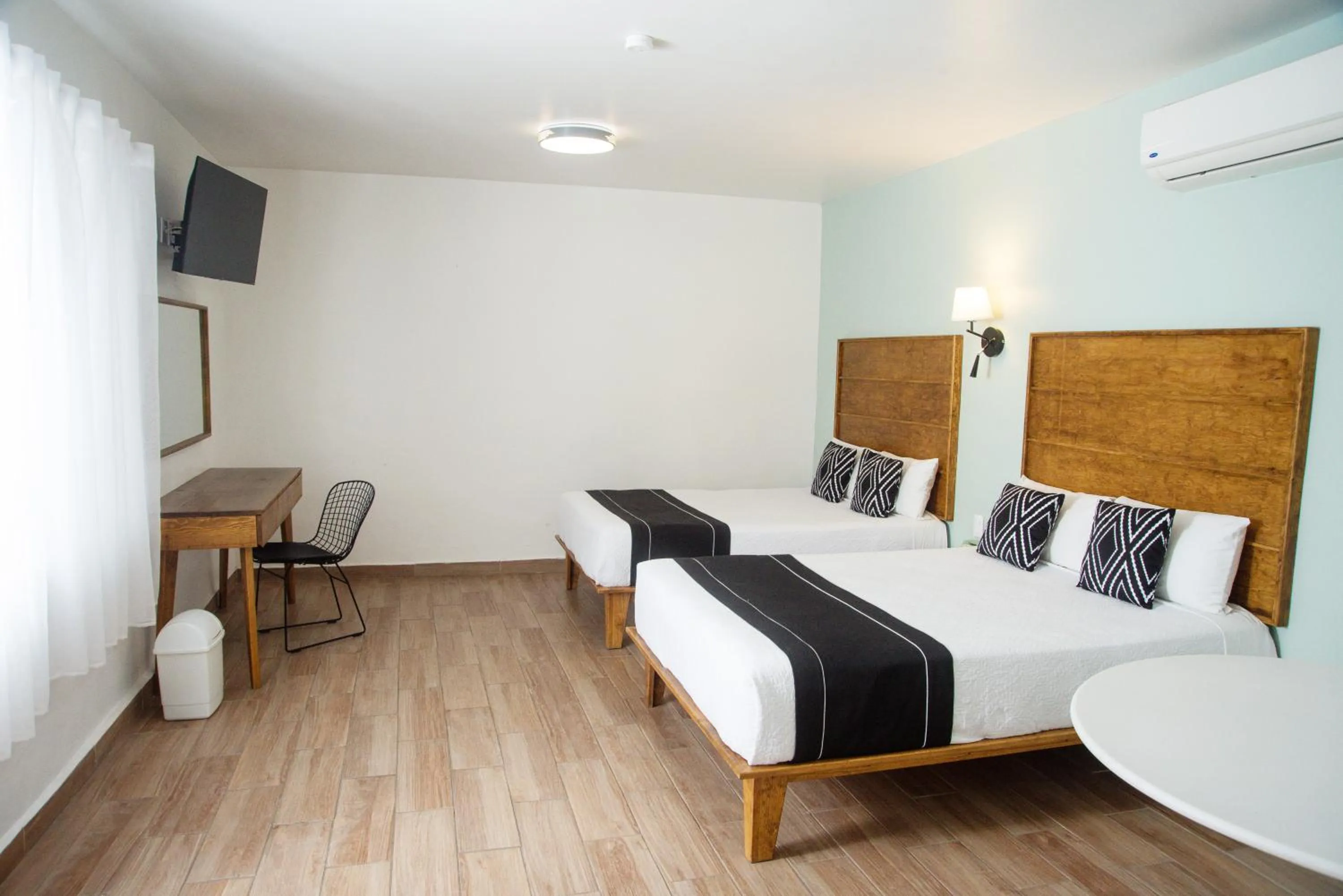 Bed in Hotel La Siesta, Gomez Palacio