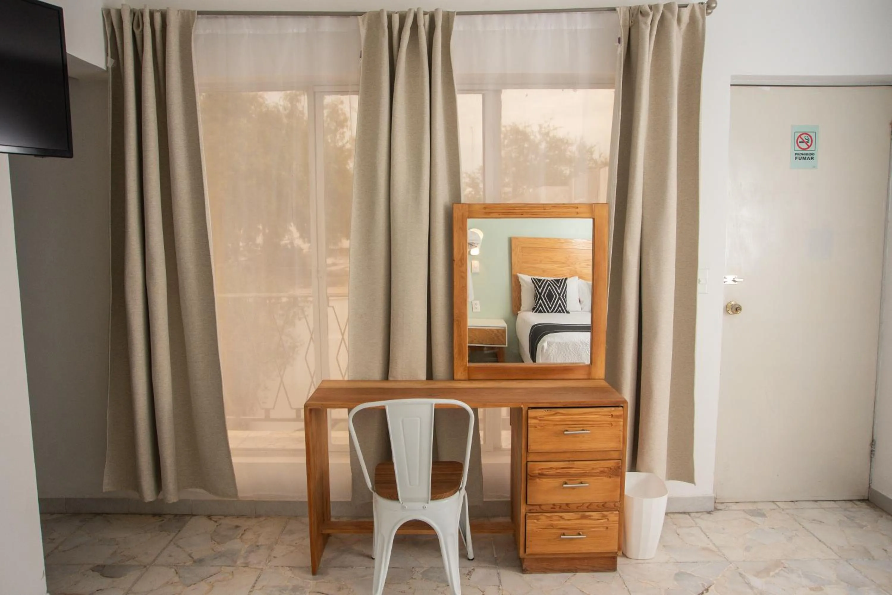 Bedroom in Hotel La Siesta, Gomez Palacio