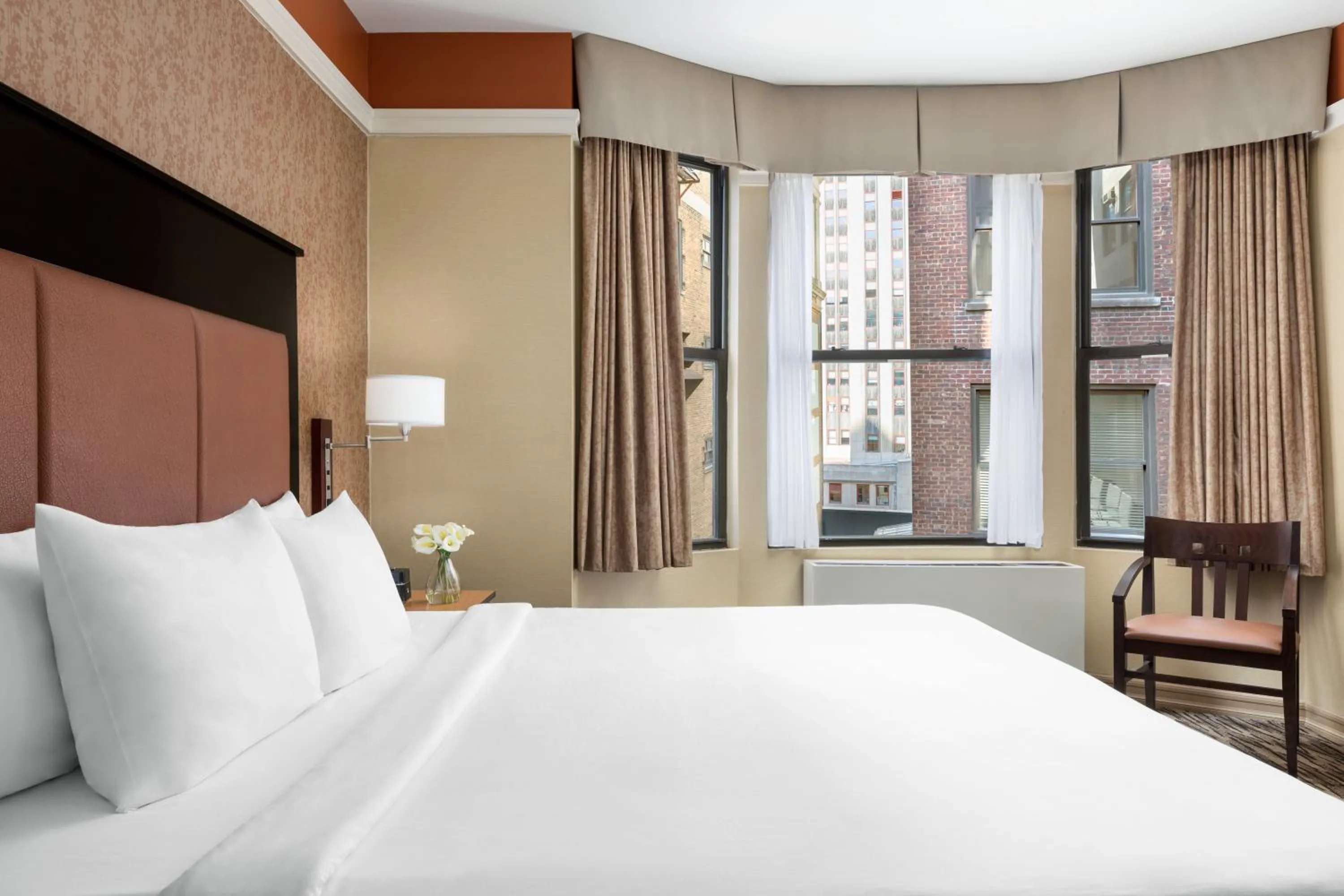 Bed in The Hotel at Fifth Avenue