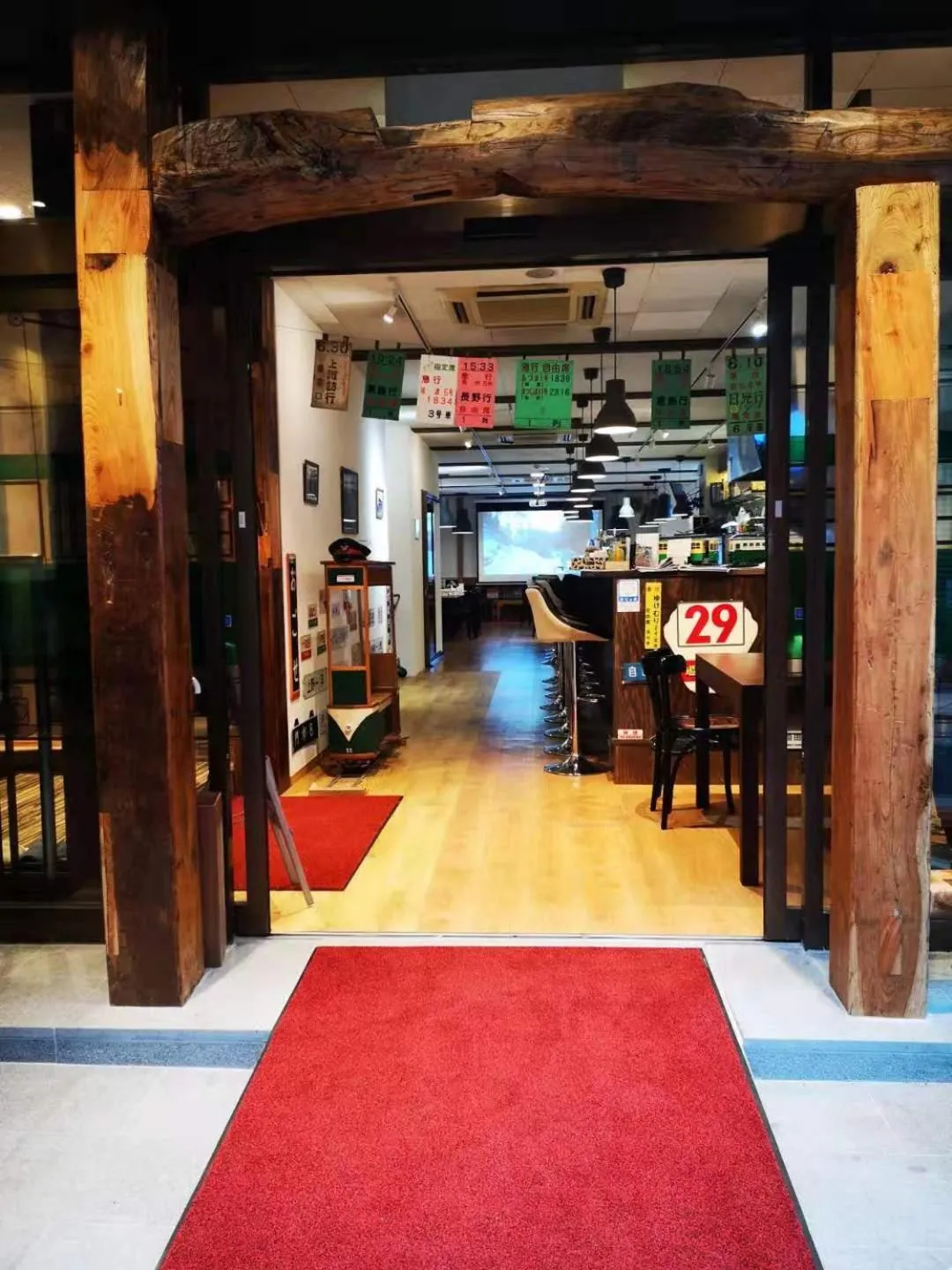 Facade/entrance in 都電屋 TodenHotel