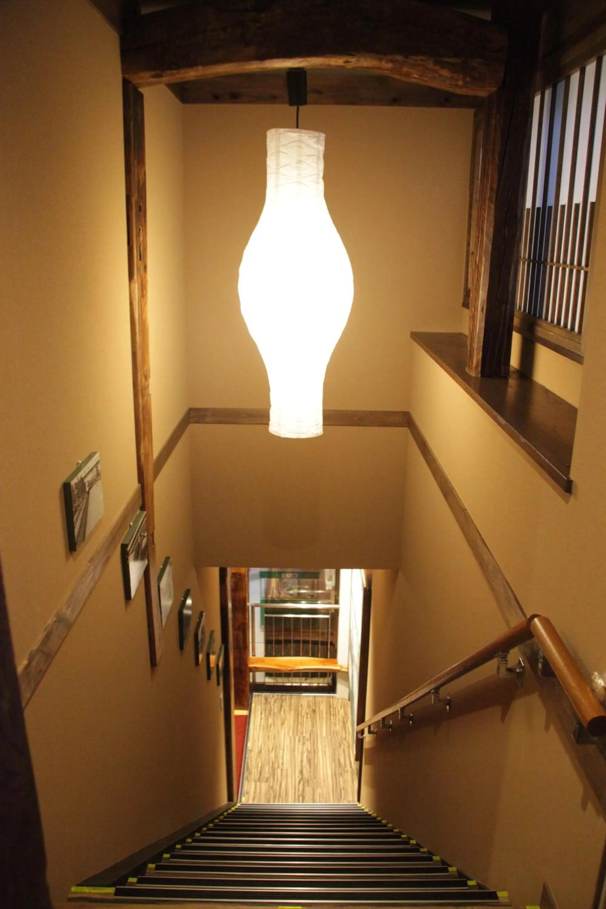 Decorative detail in 都電屋 TodenHotel