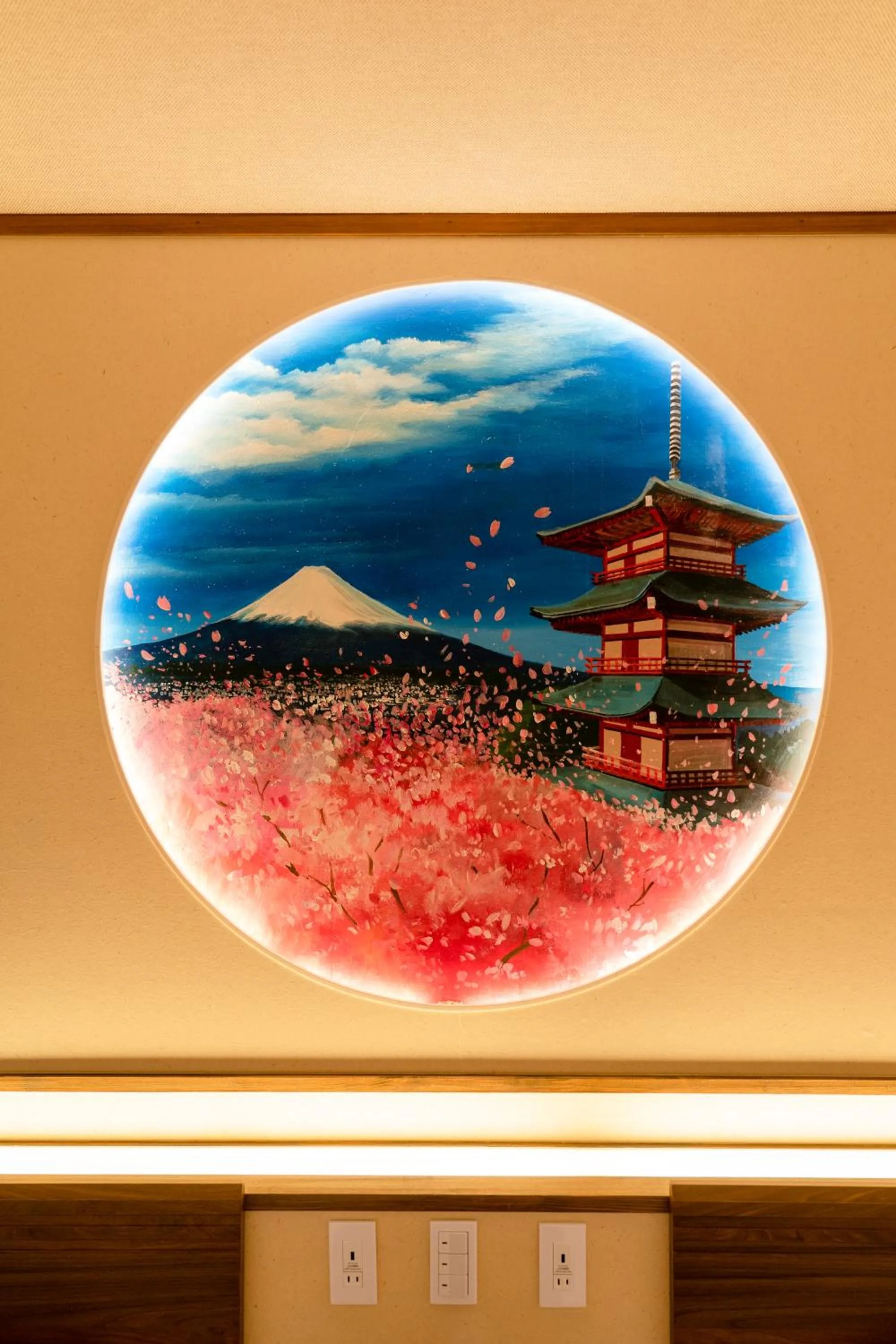 Decorative detail in 都電屋 TodenHotel