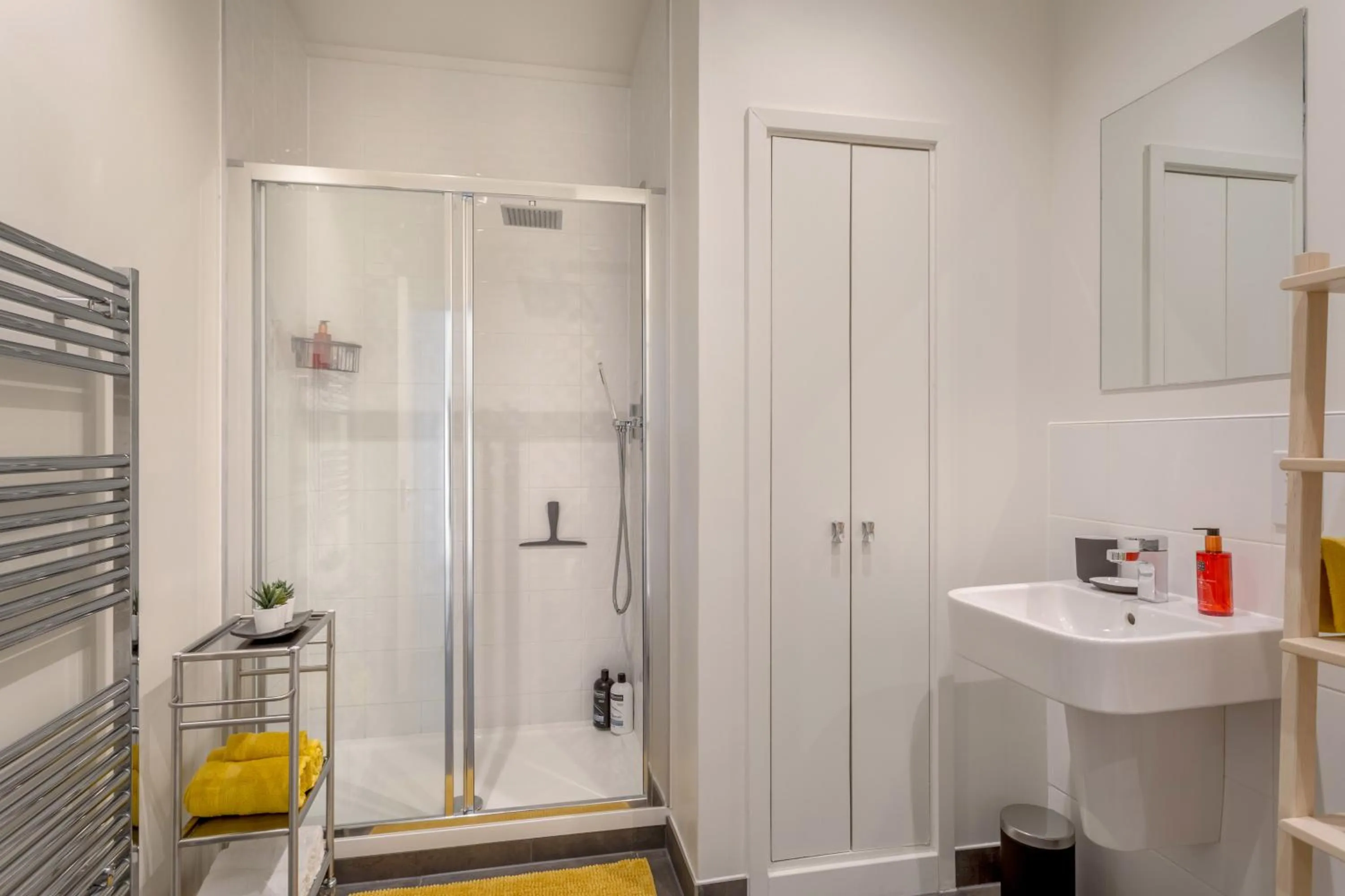 Bathroom in Luxury Serviced Apartments Stevenage, Hertfordshire