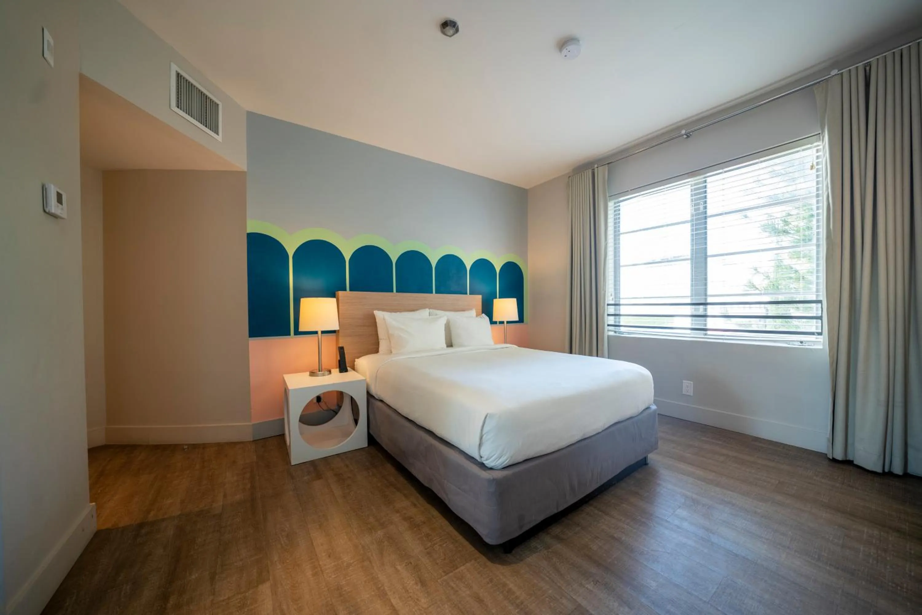 Bed in Viajero Miami