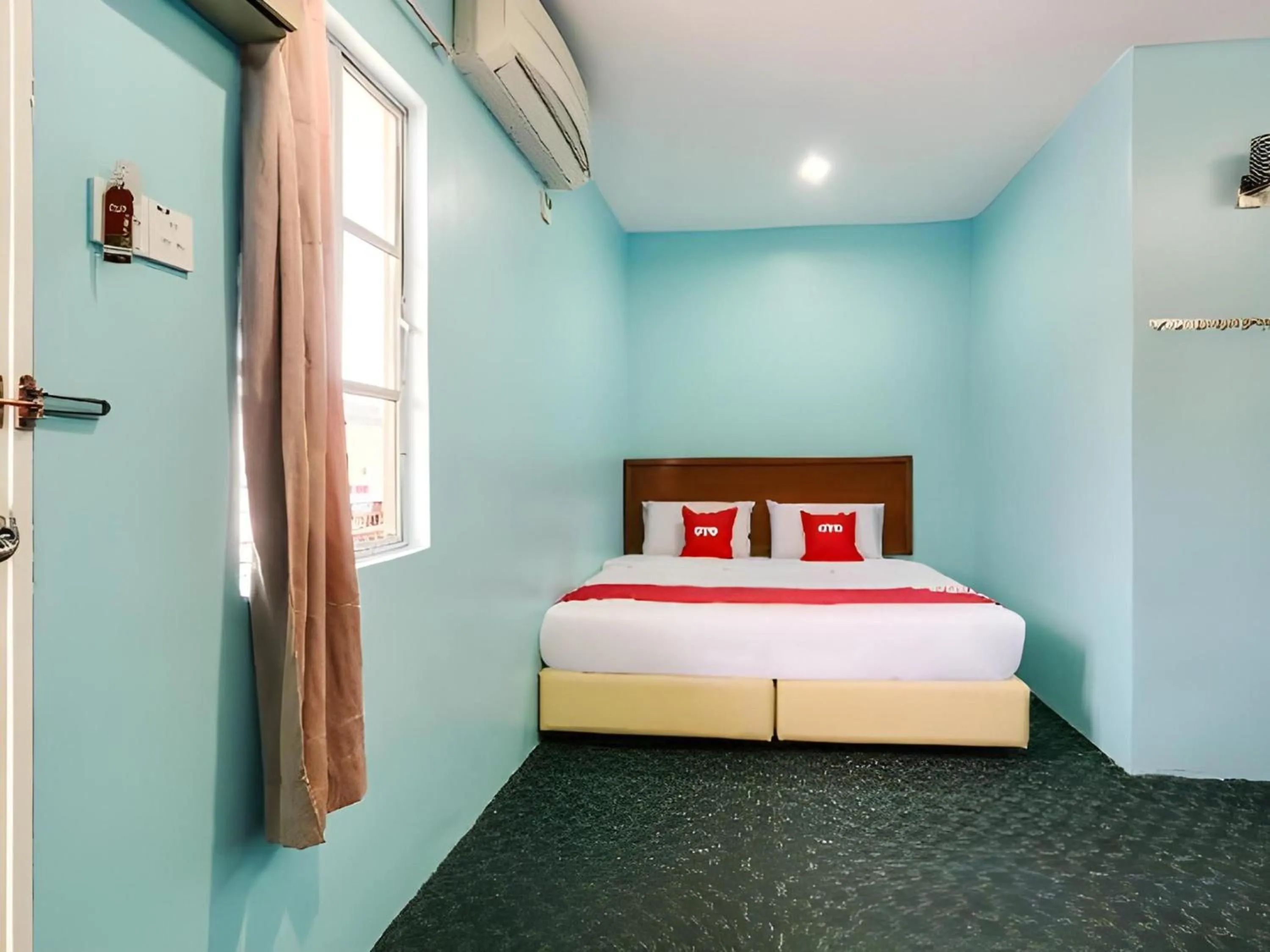 Bedroom, Bed in OYO 44094 Bangi Lanai Hotel