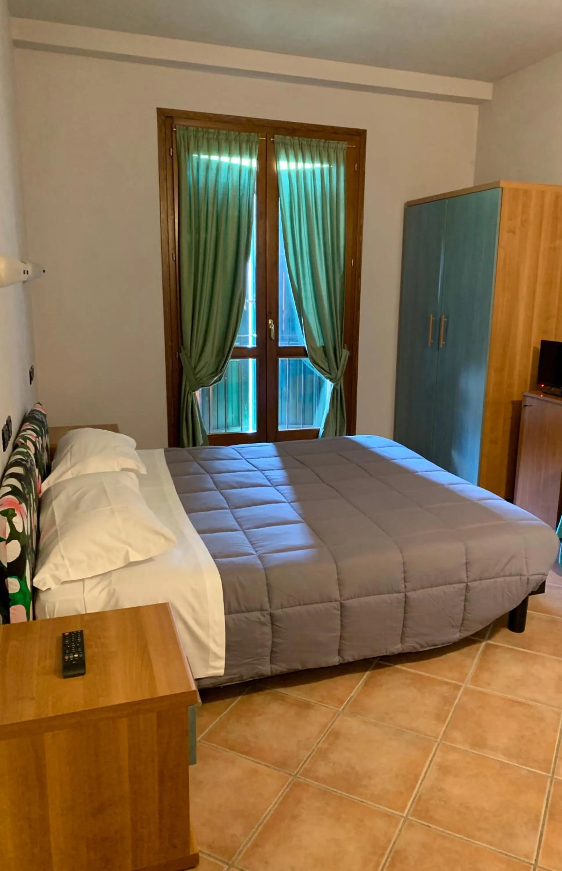 Bed in Hotel Riviera Ristorante La Briciola