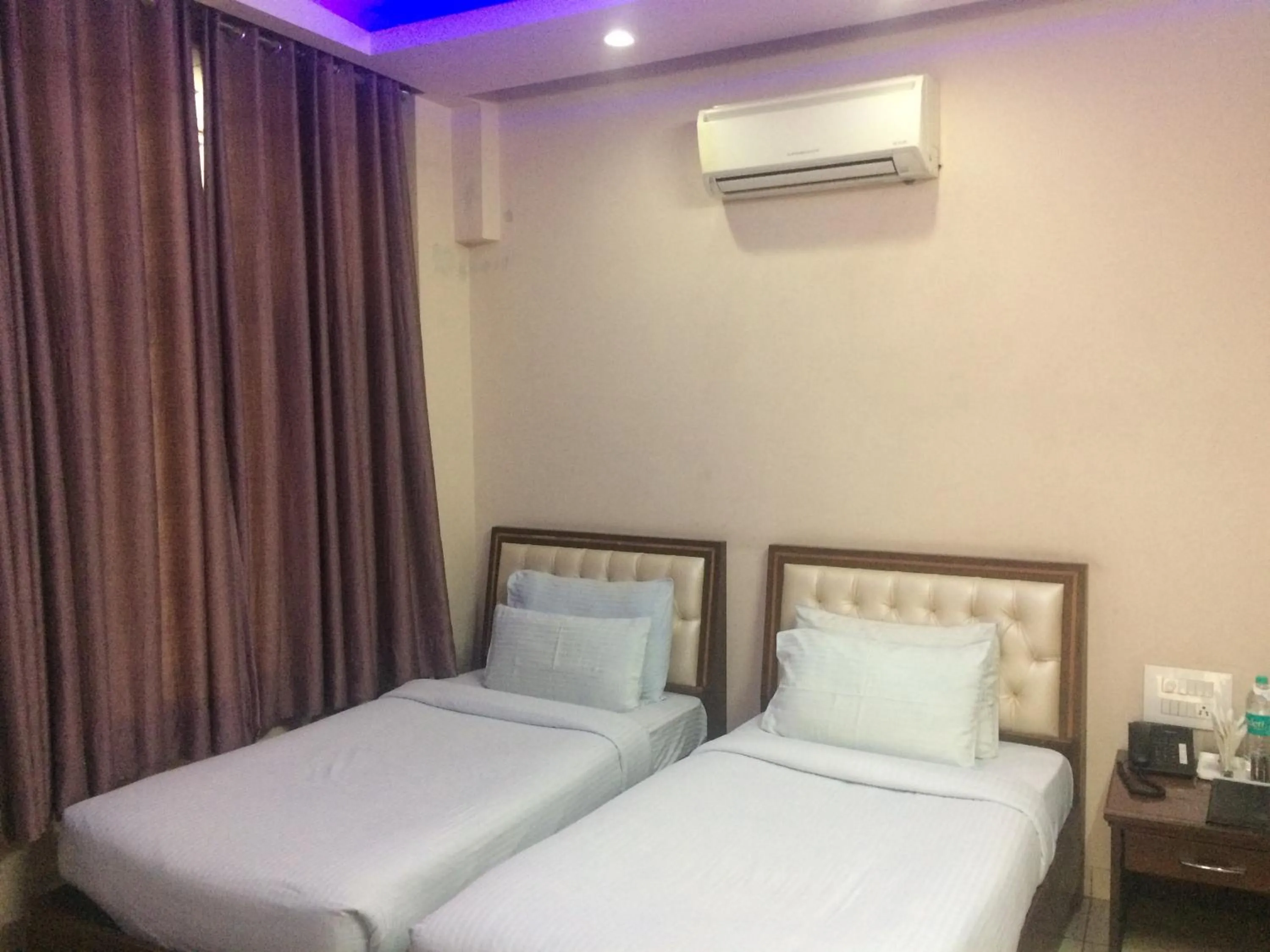 Bed in Leela Residency