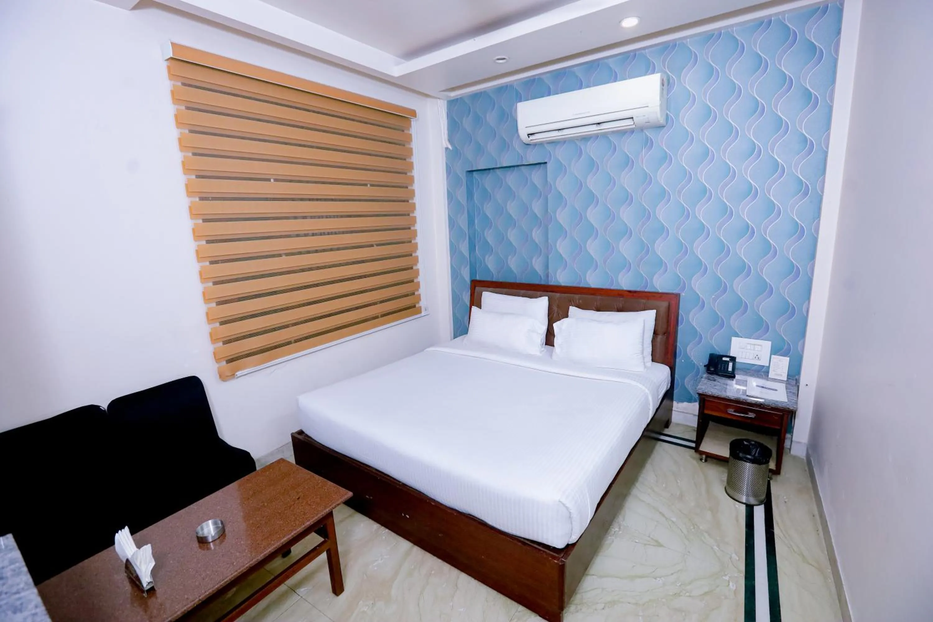 Bedroom, Bed in Leela Residency