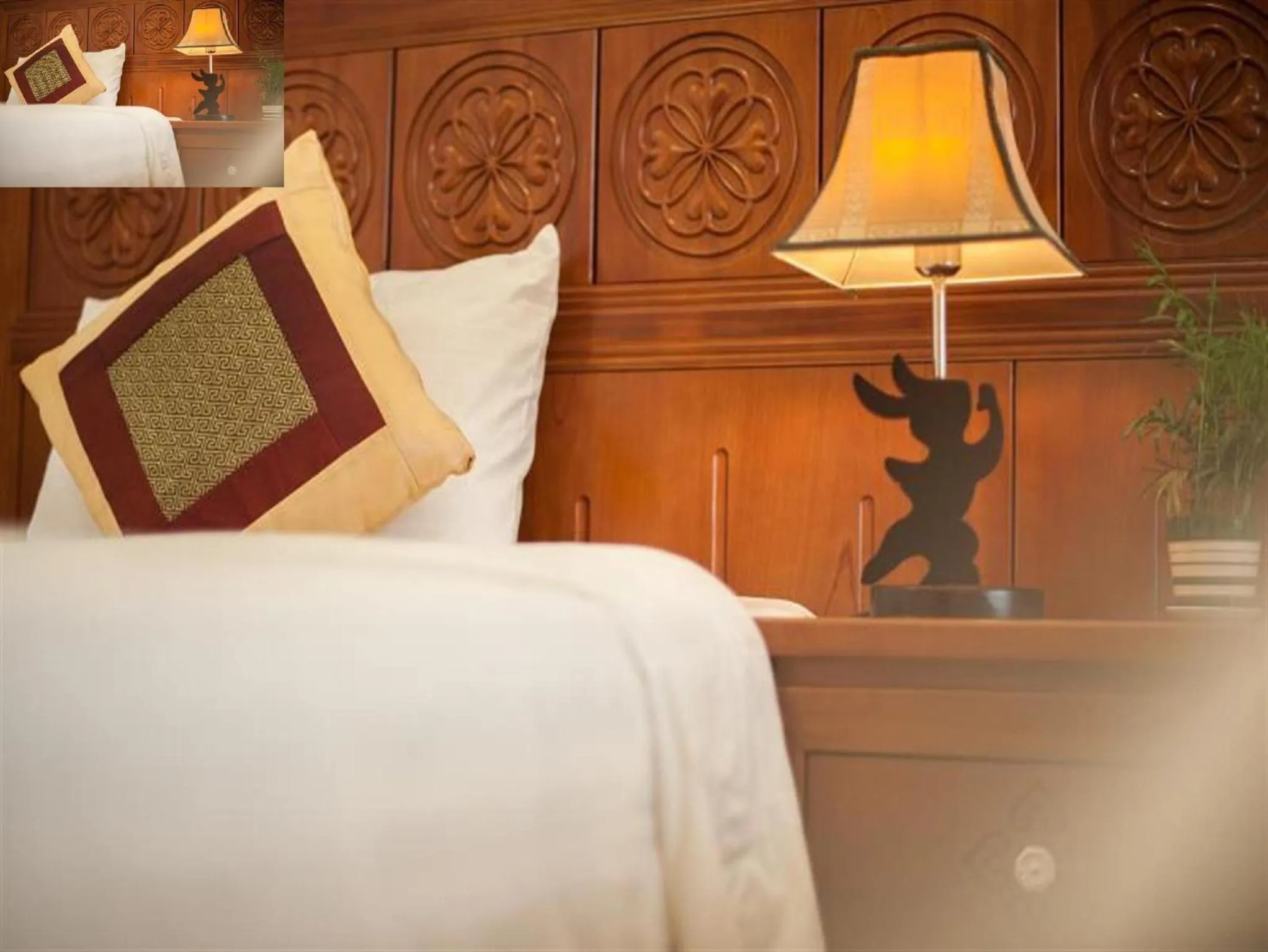 Bed in Lefoyer Hotel