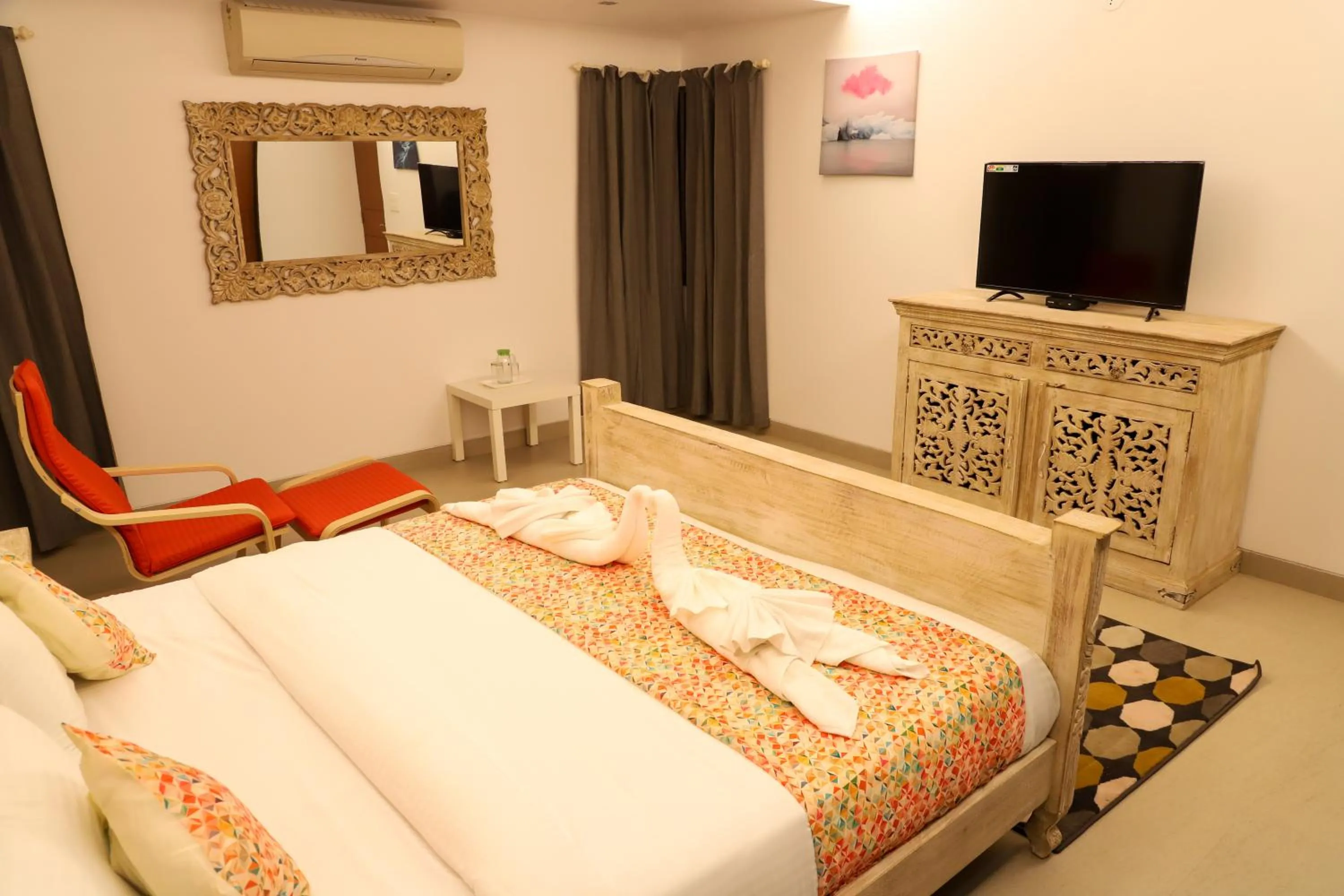 Bedroom, Bed in Surya Kiran Porvorim