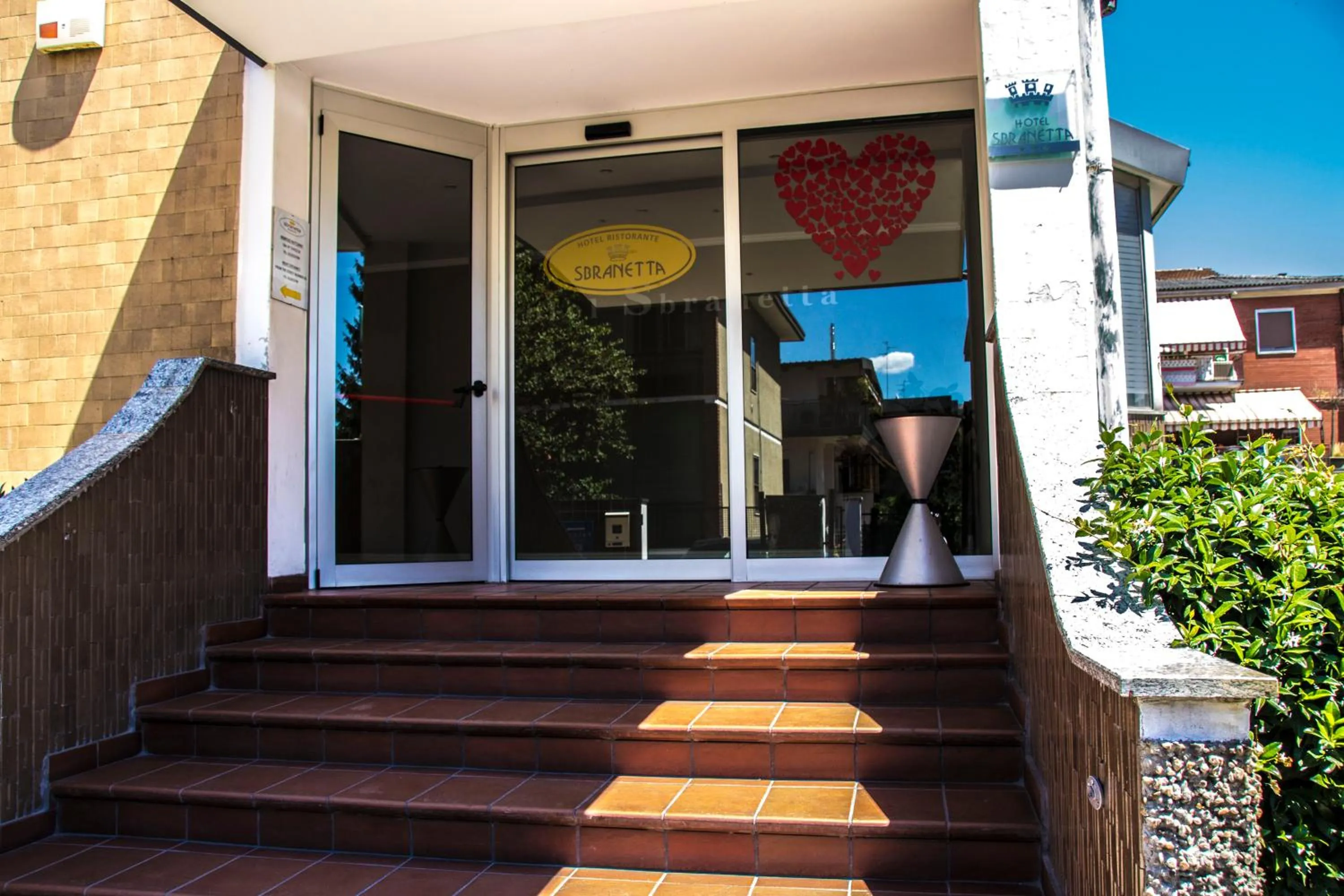 Facade/entrance in Hotel Ristorante Sbranetta