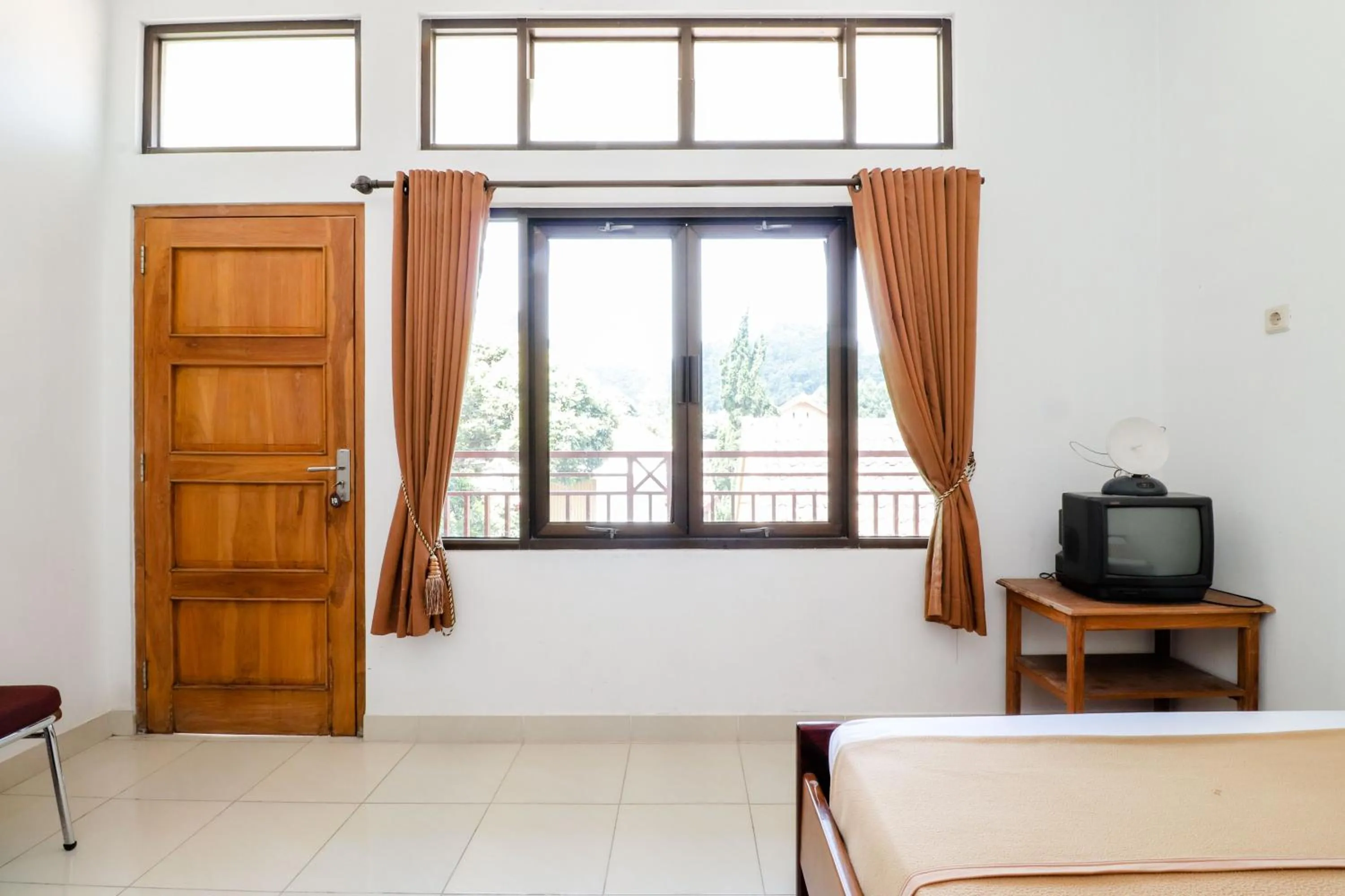 Bedroom in Hotel Wismancala Kaliurang