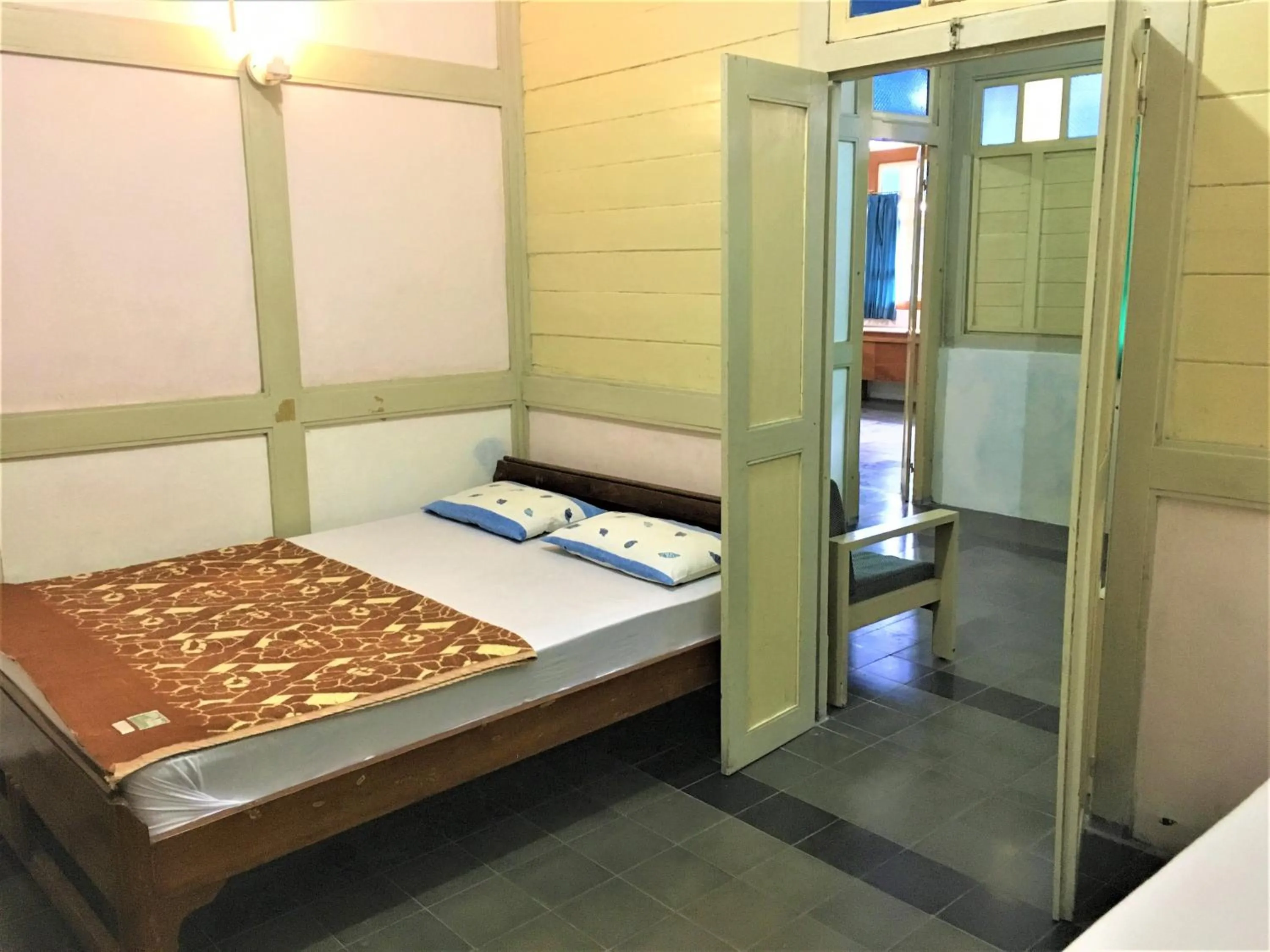 Bedroom, Bed in Hotel Wismancala Kaliurang