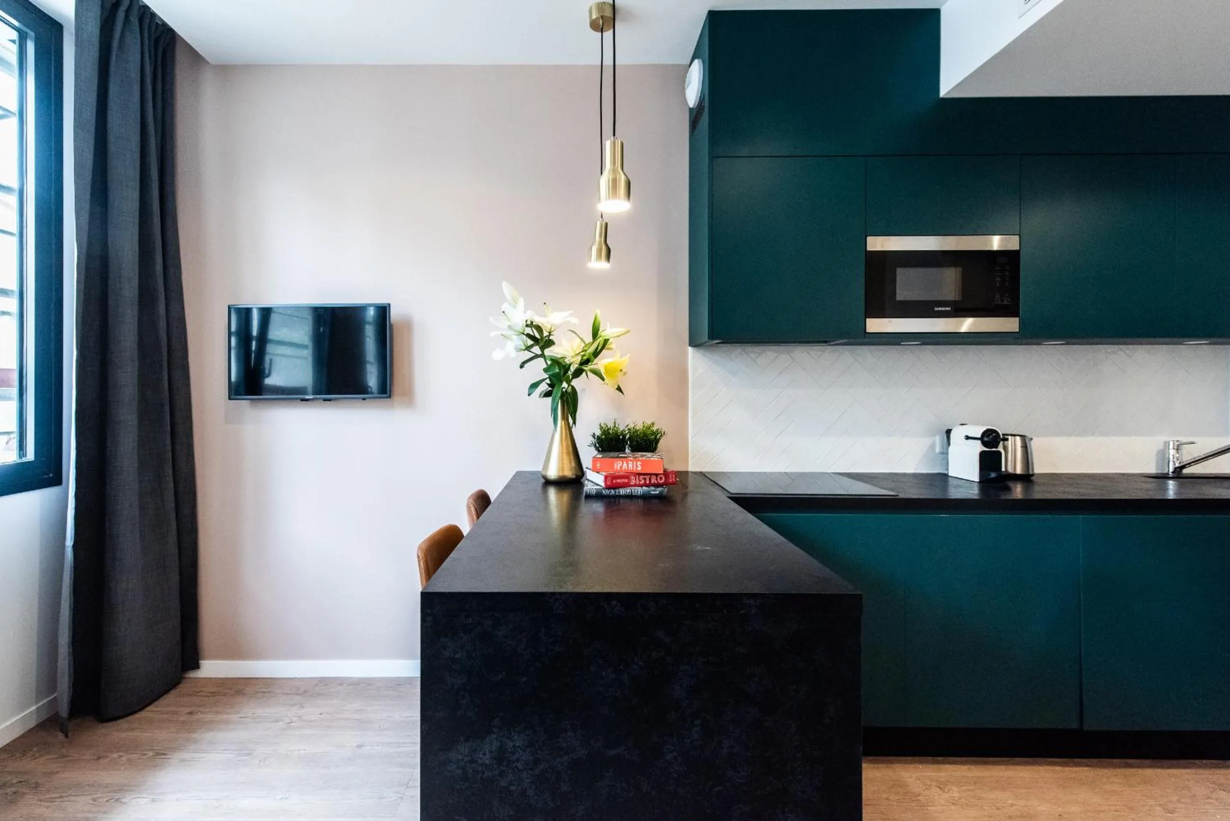 Kitchen or kitchenette in YAYS Paris Issy by Numa