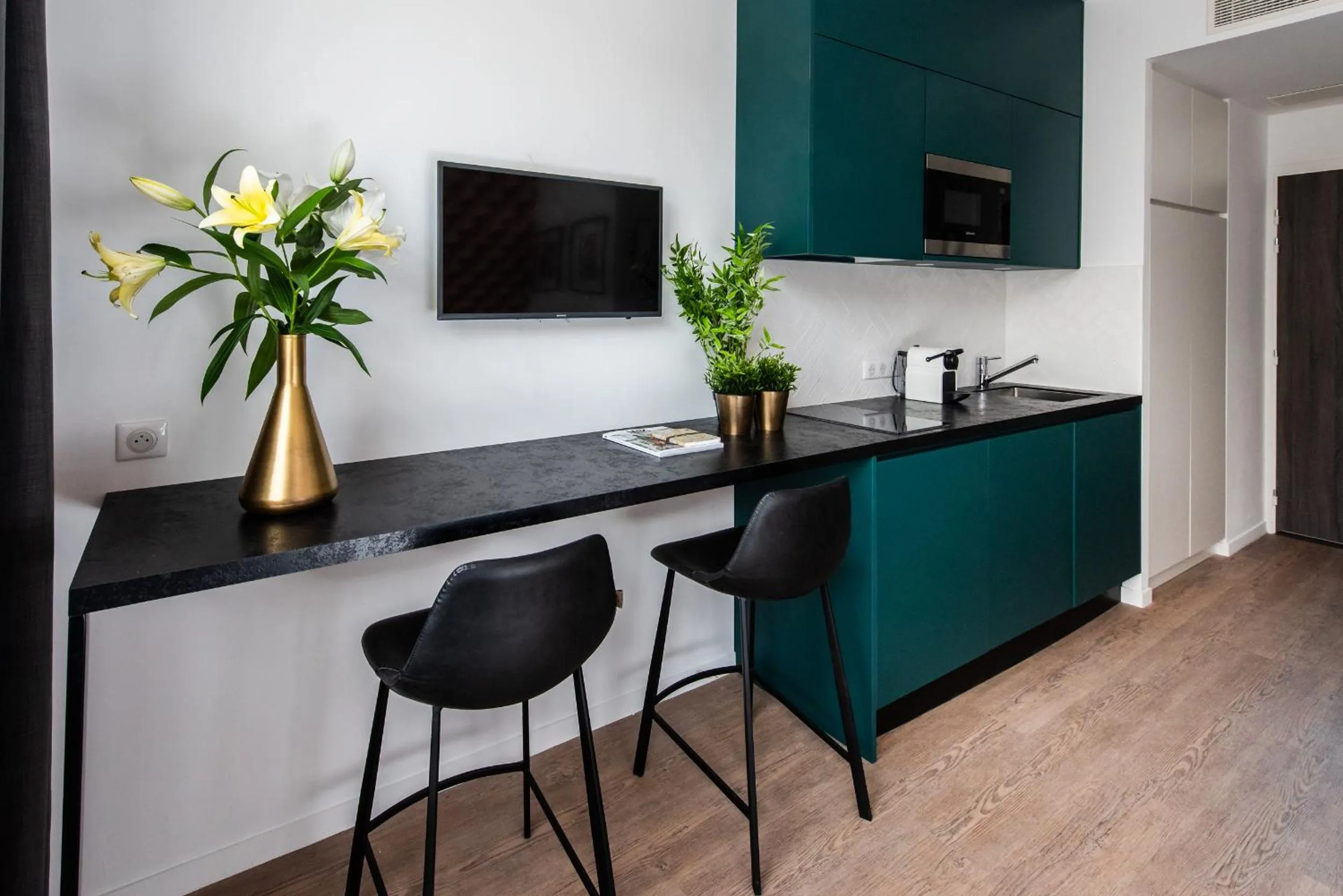 TV and multimedia in YAYS Paris Issy by Numa