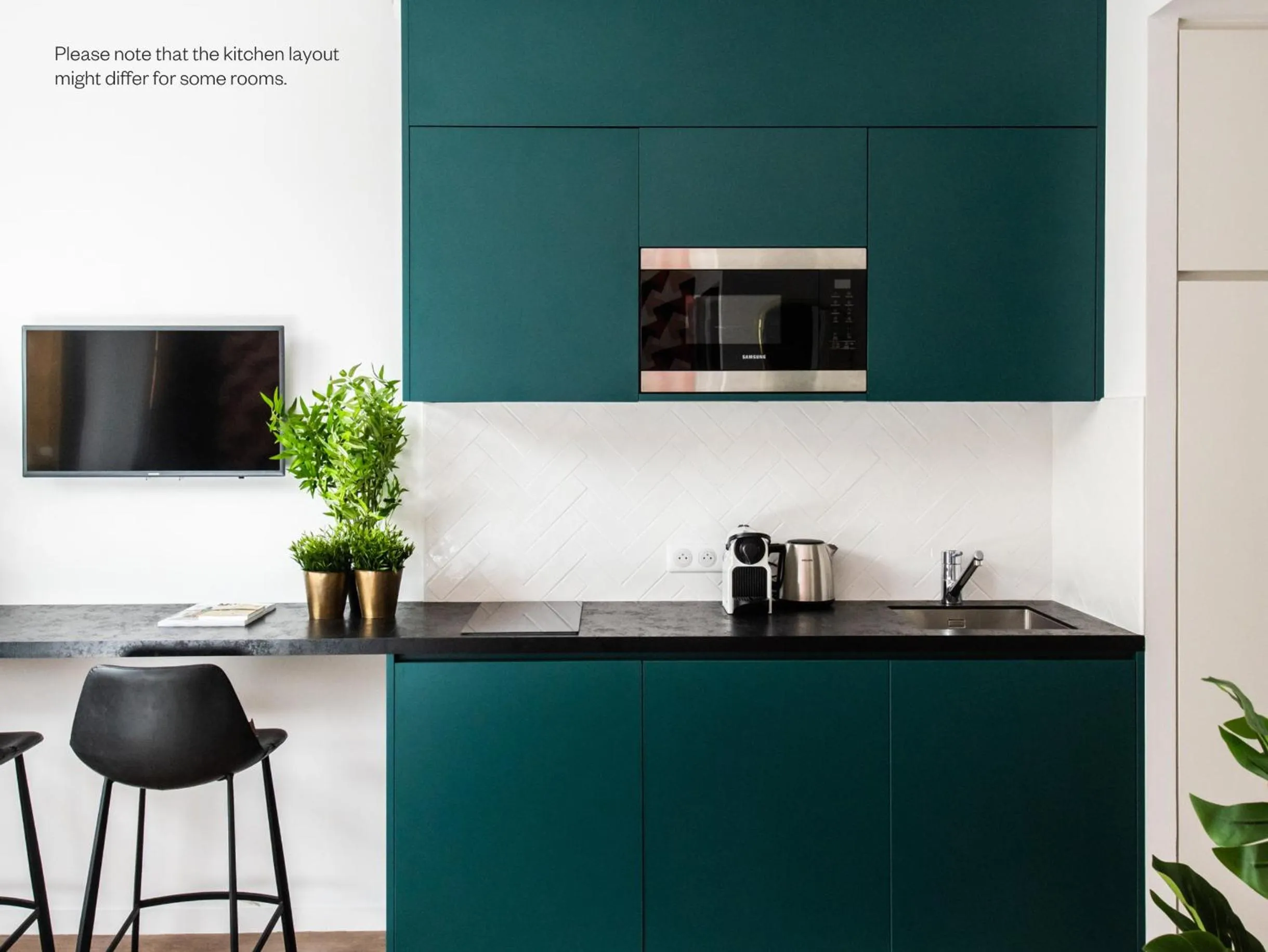 Coffee/tea facilities in YAYS Paris Issy by Numa