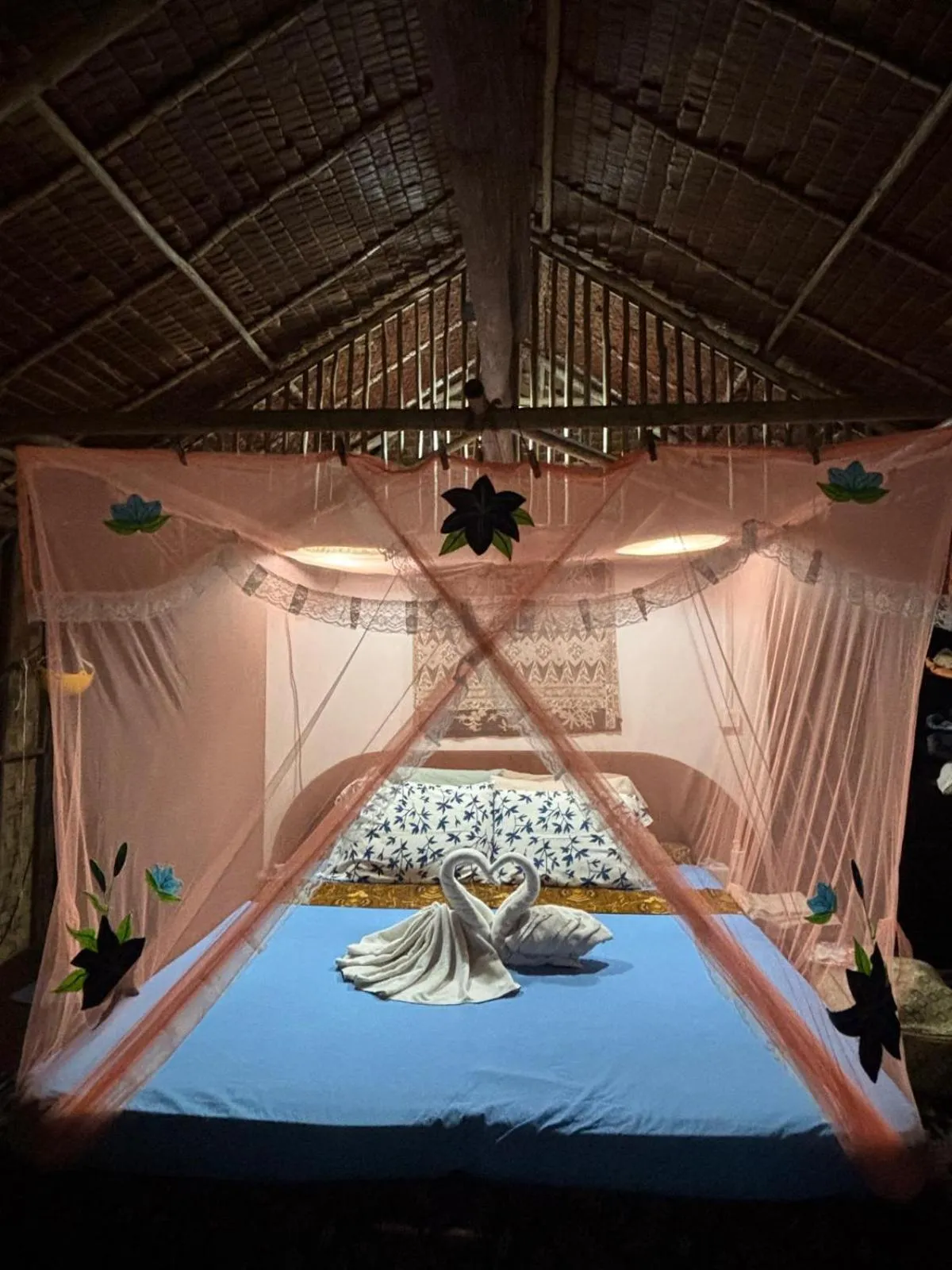 Bed in Mutiara Beach Resort