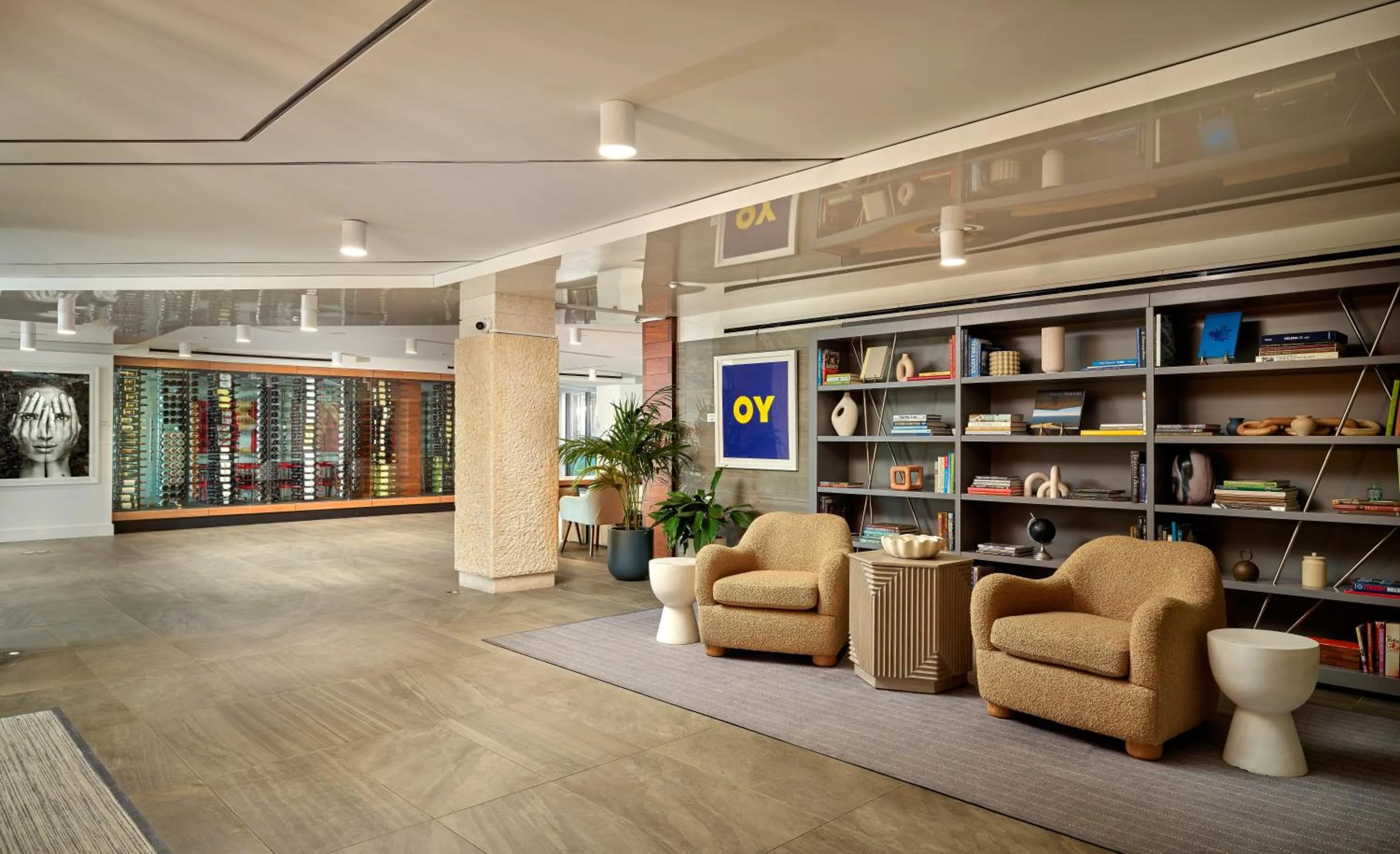 Communal lounge/ TV room in Waterstone Resort & Marina Boca Raton, Curio Collection by Hilton