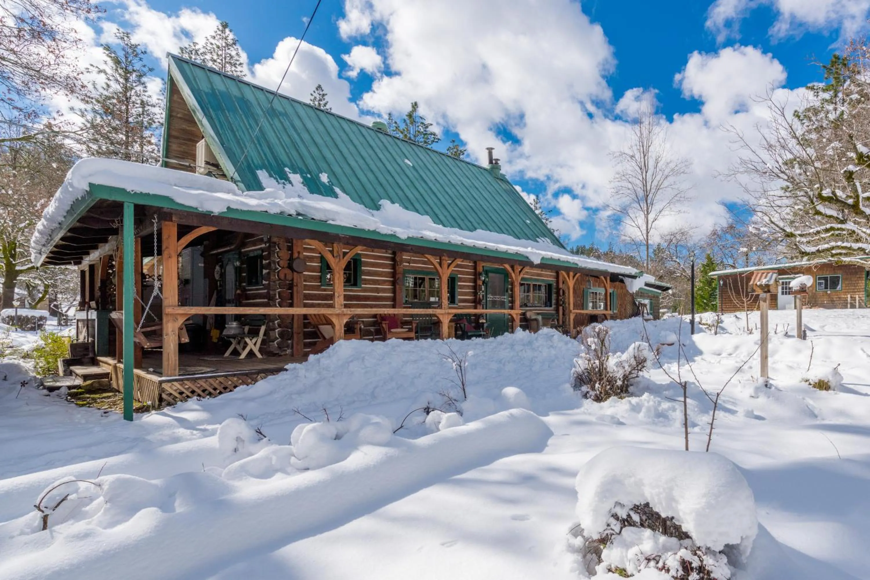 Property building in The Davies Family Inn