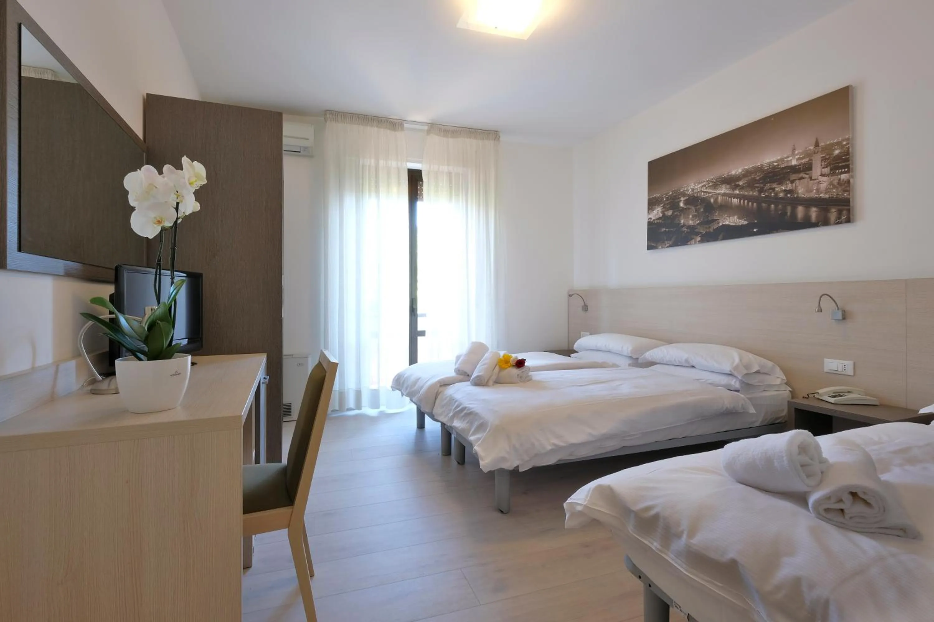 Bed in Hotel Gelmini