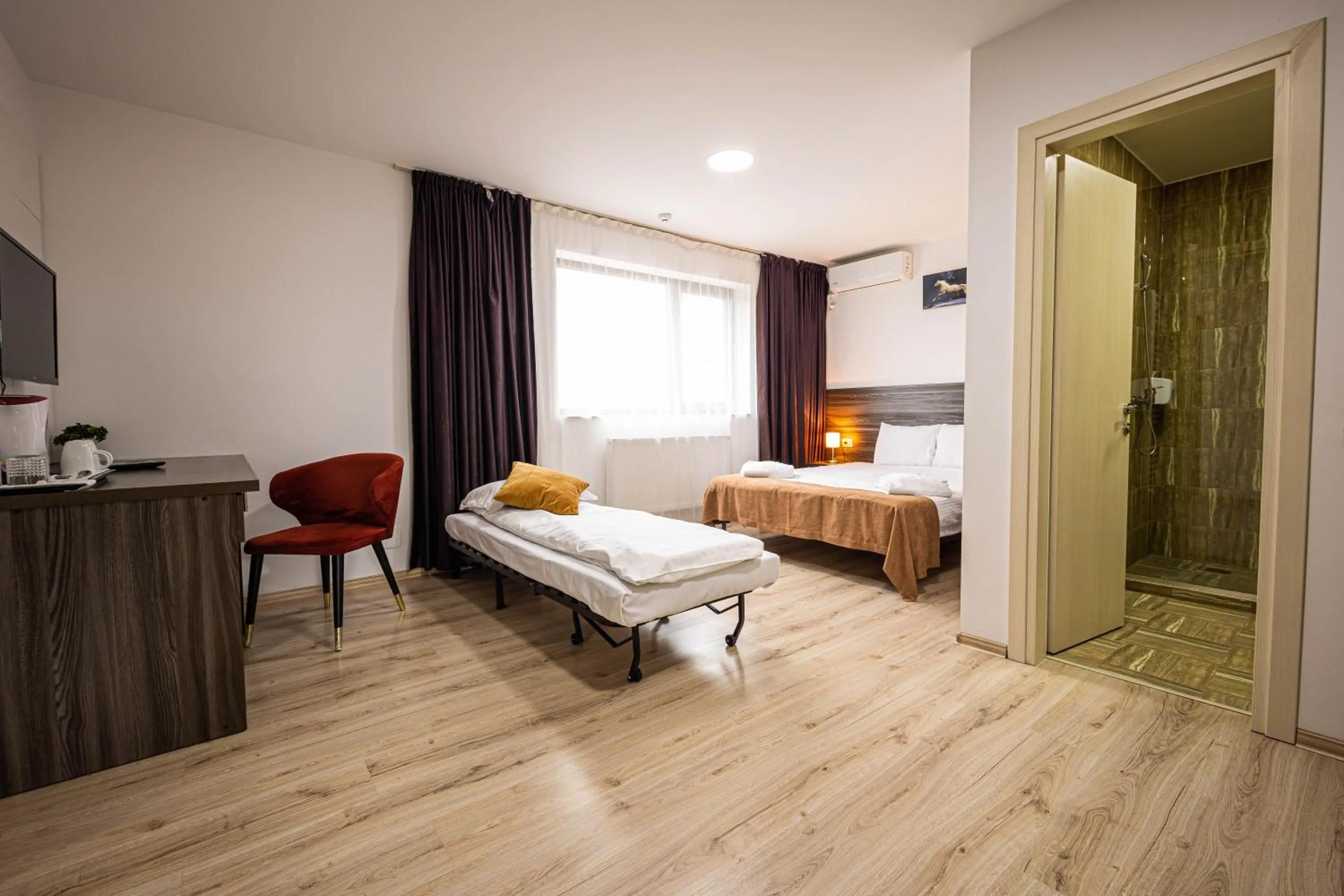 Bed in Bliss Inn Tunari