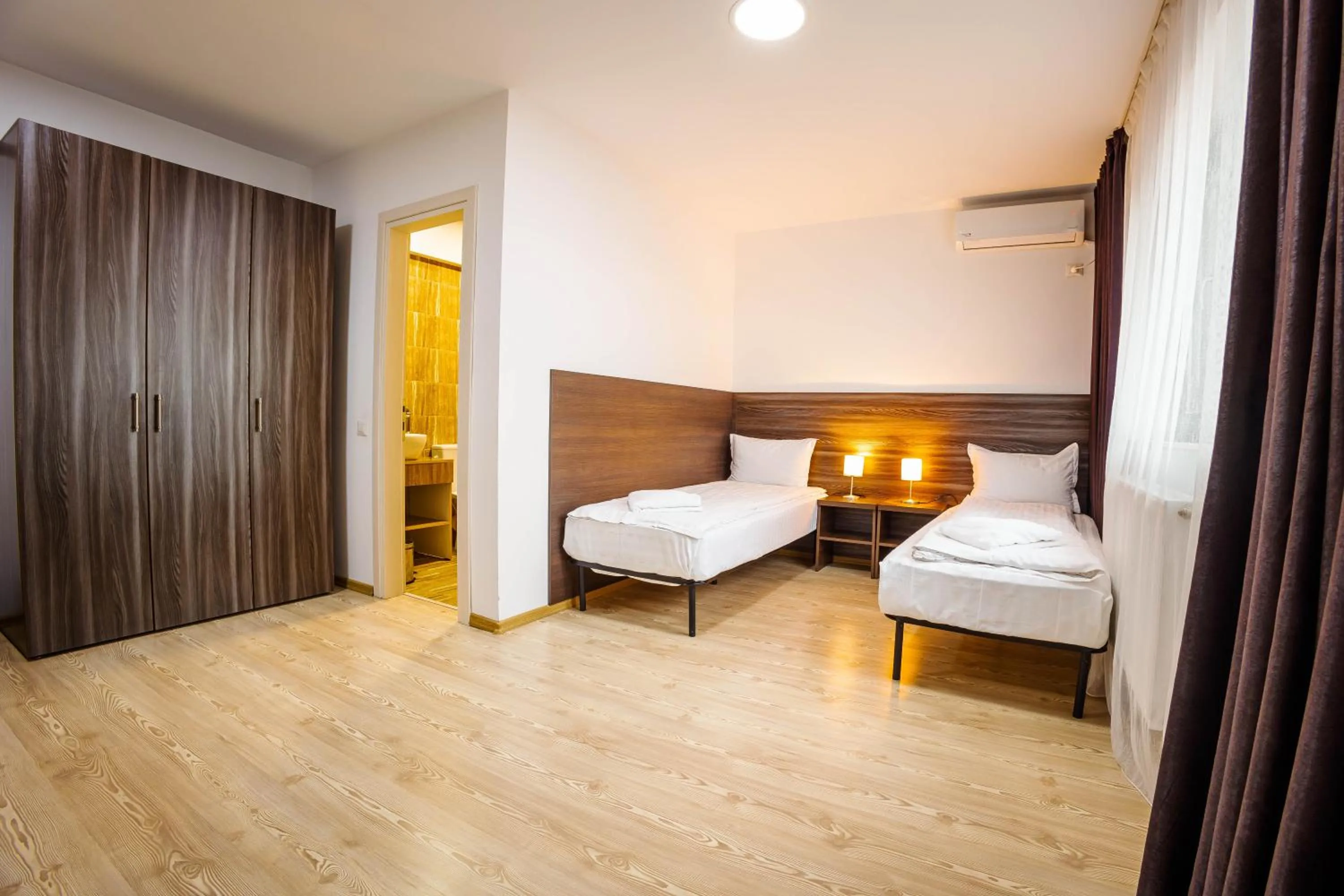 Photo of the whole room, Bed in Bliss Inn Tunari