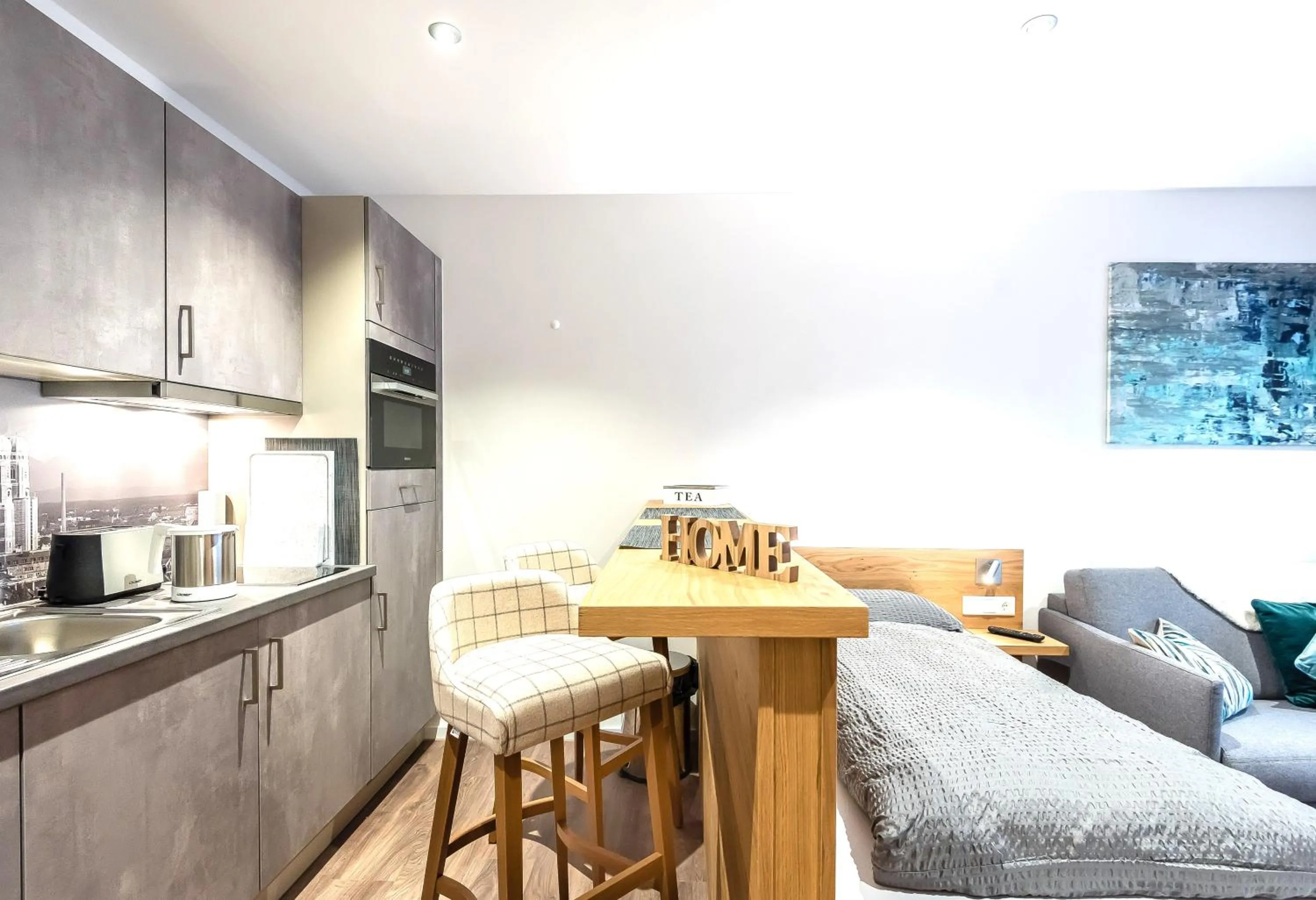 Kitchen or kitchenette in REINERS Quartier - relaxed living
