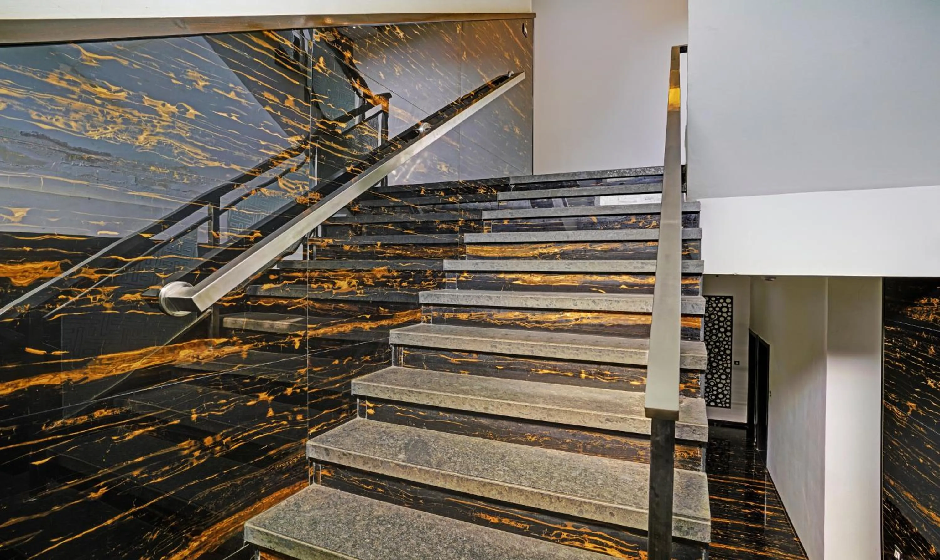 Lobby or reception in Prime Grand Hotel, Mumbai