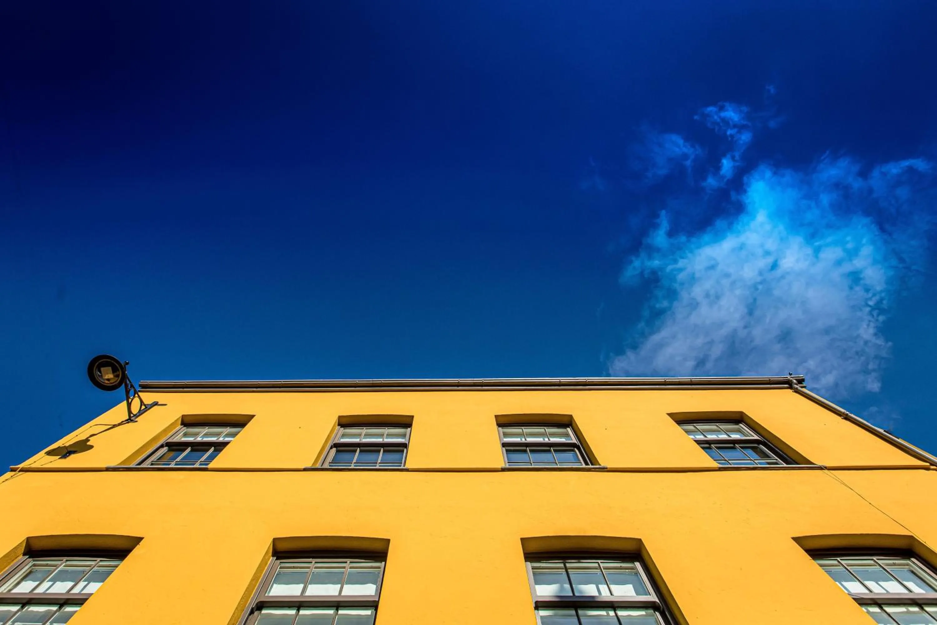 Property building in Llety Arall