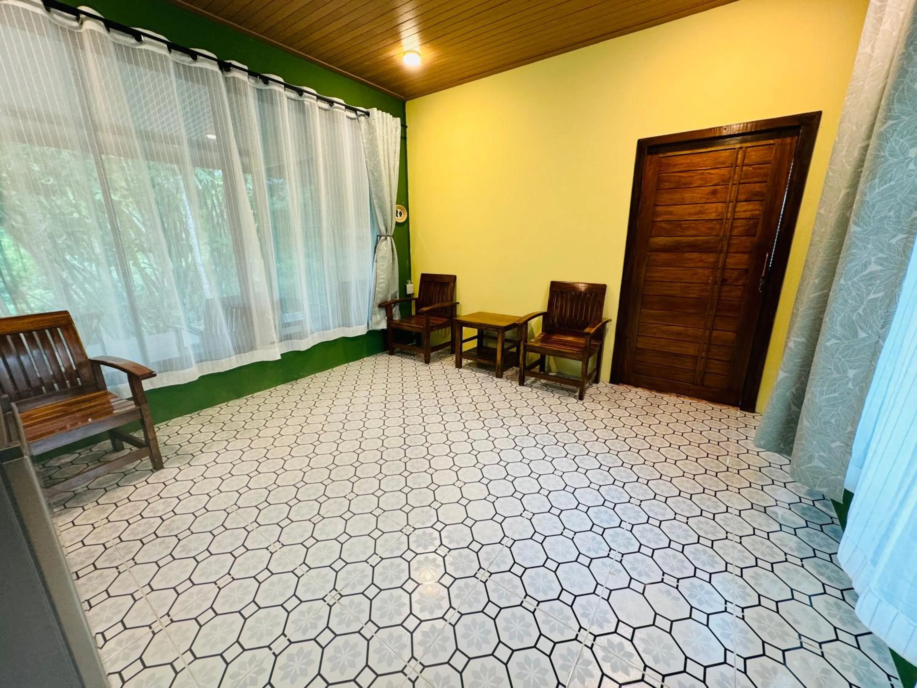 Living room in The Bliss Khao Sok Boutique Lodge