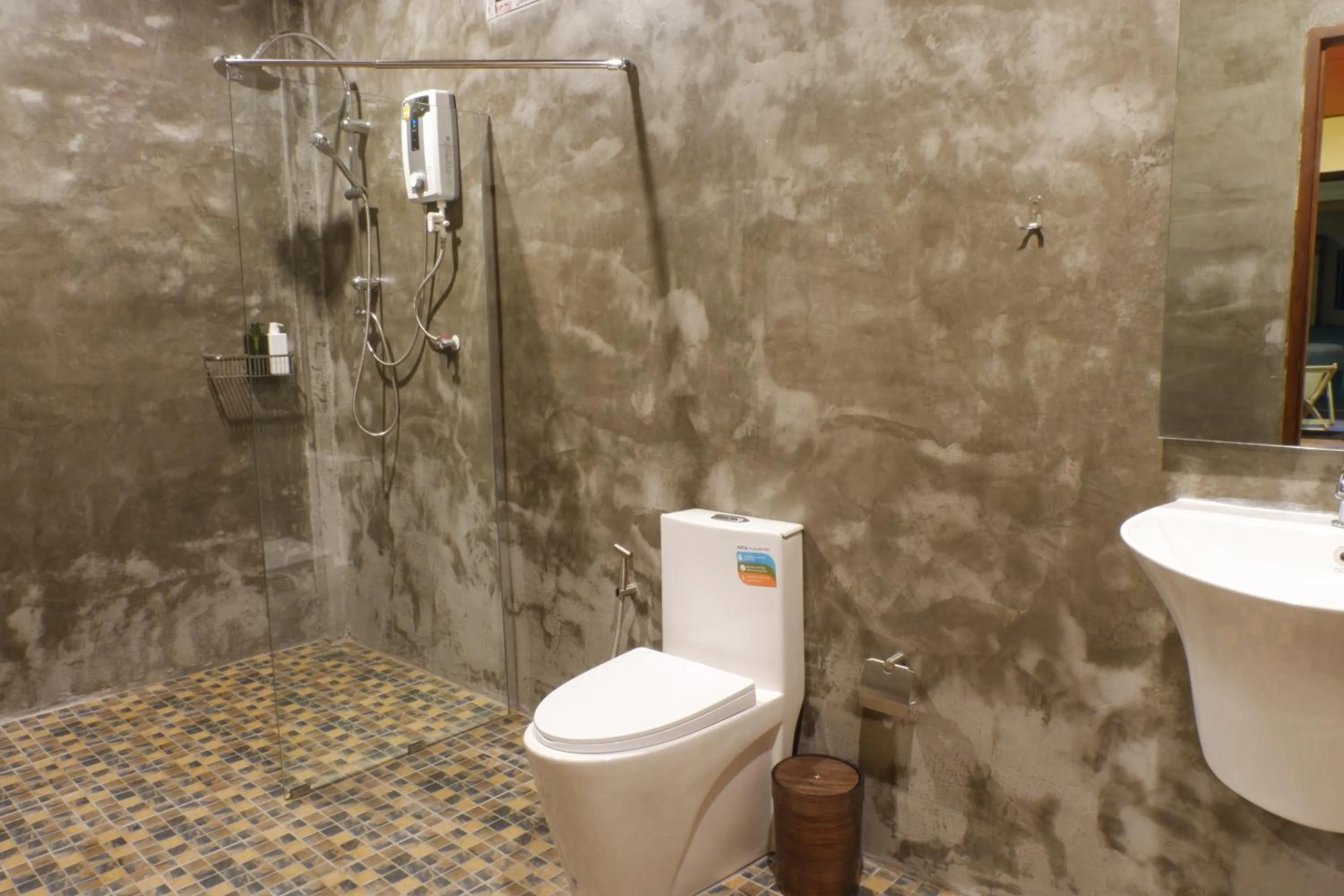 Toilet in The Bliss Khao Sok Boutique Lodge