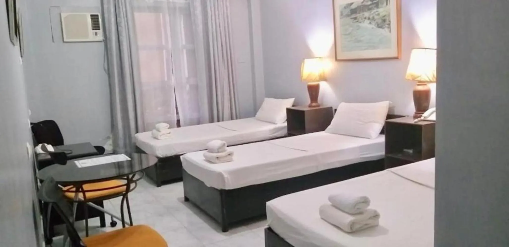 Bedroom, Bed in Fernando's Hotel