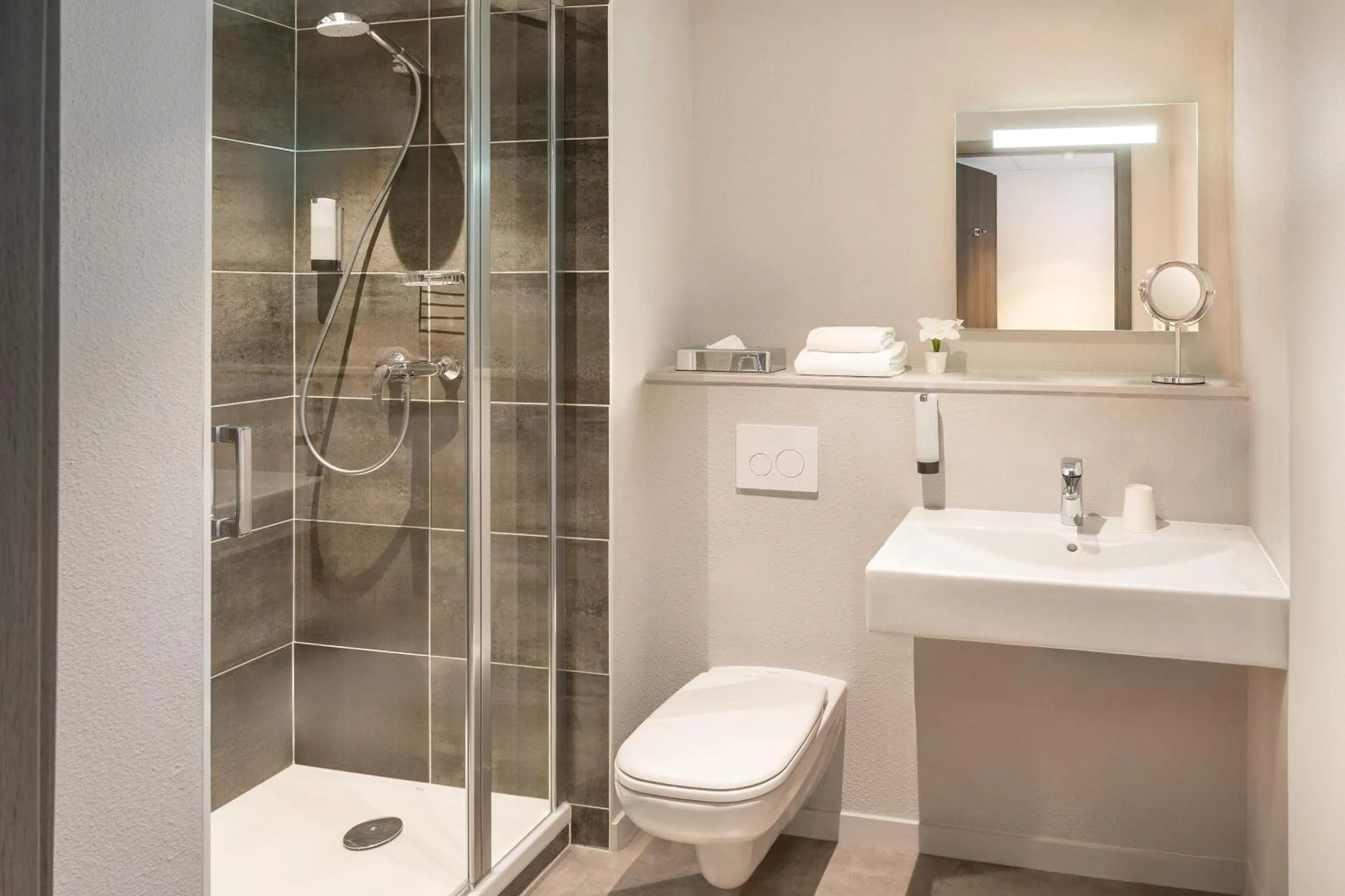 Bathroom in Best Western Hotel Fontaine Argent