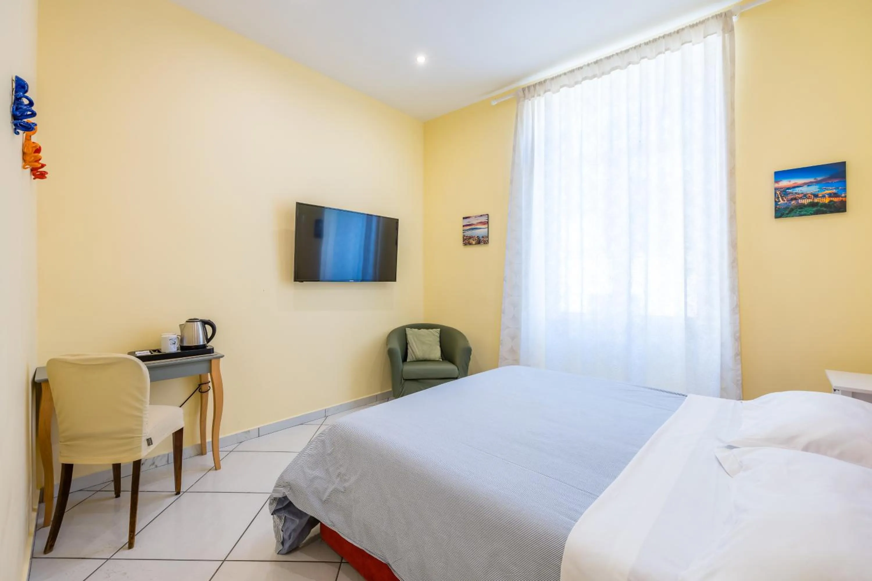 Bed in La Casa Di Bruno Napoli