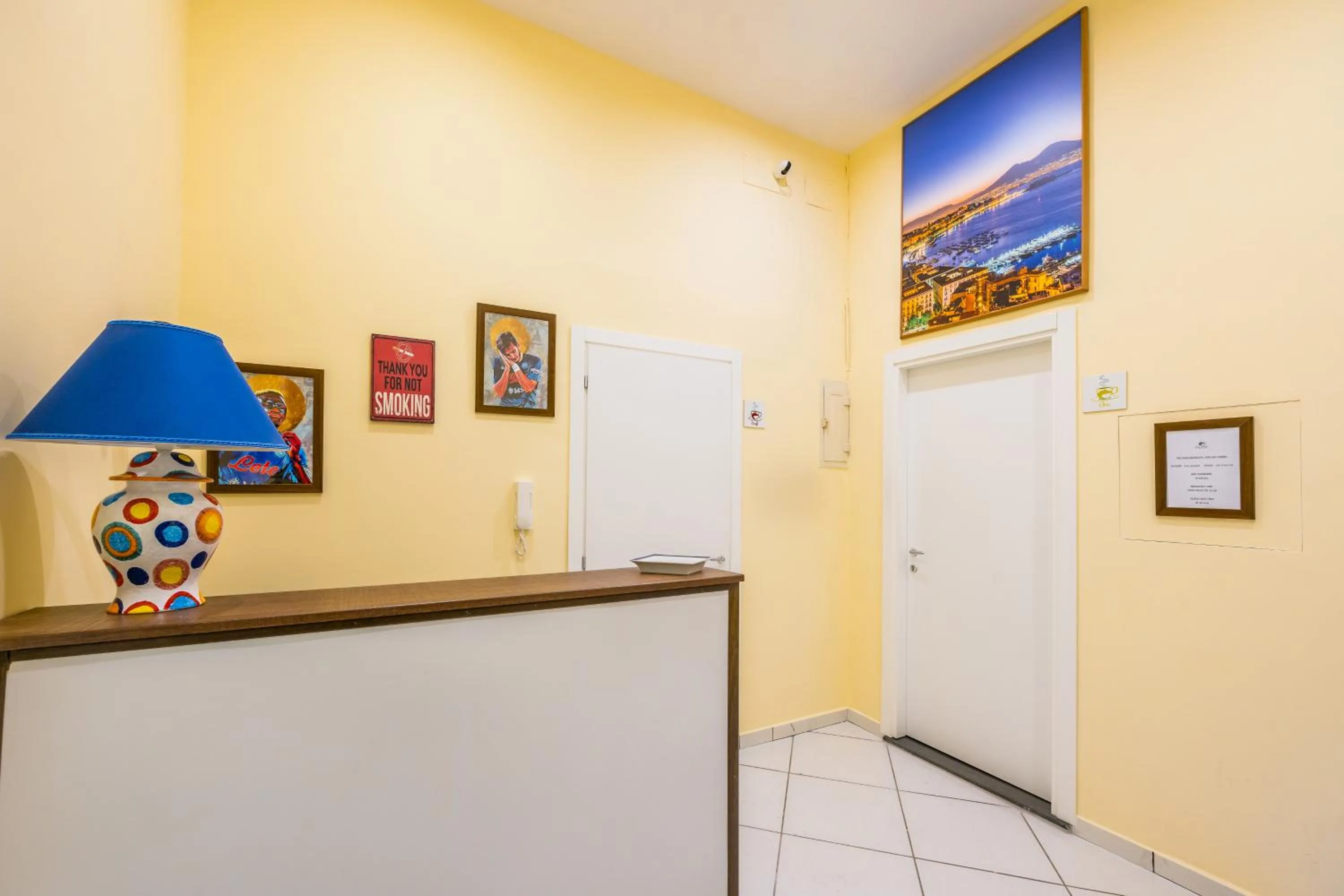 Lobby or reception in La Casa Di Bruno Napoli