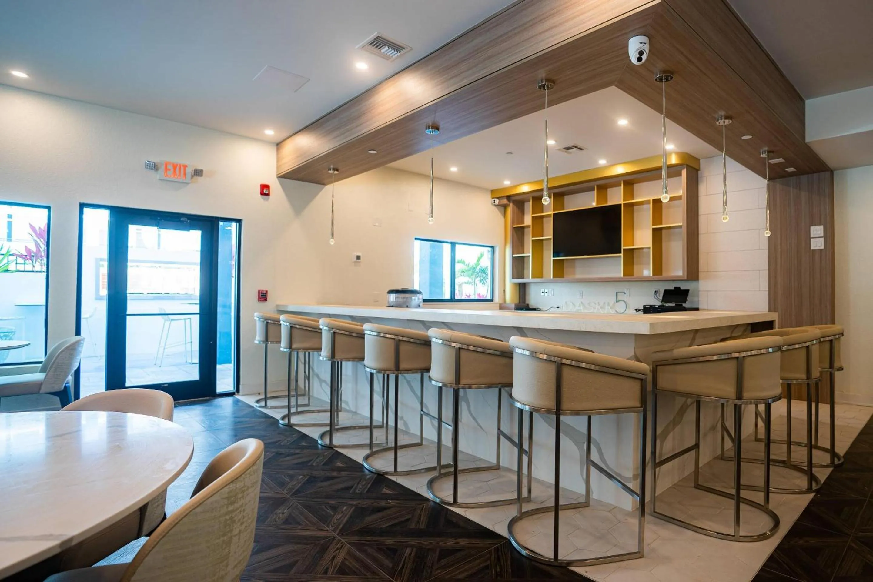 Restaurant/places to eat in DASKK Orlando Hotel near Universal Blvd, an Ascend Collection Hotel