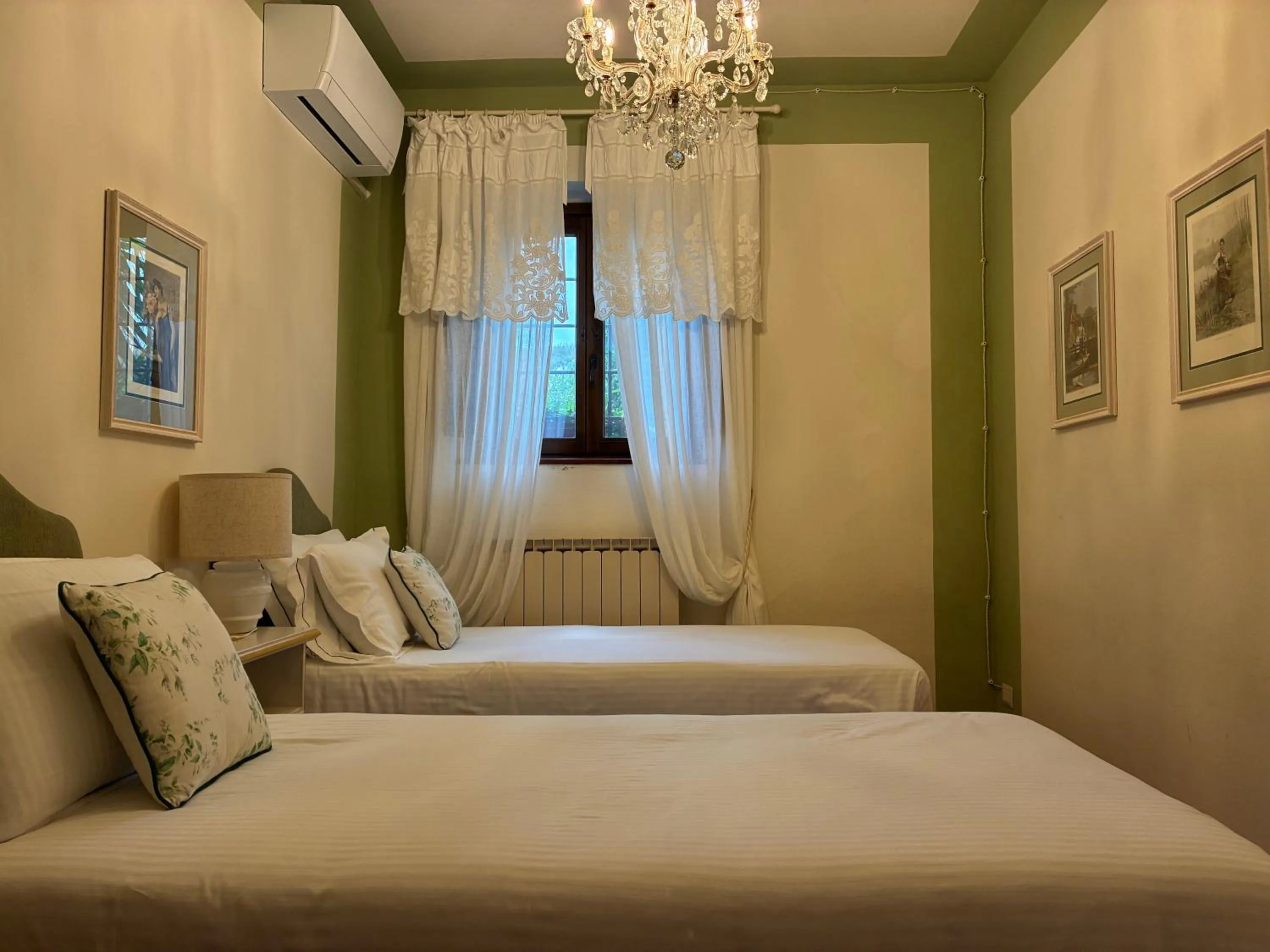 Bedroom, Bed in Borgo San Benedetto