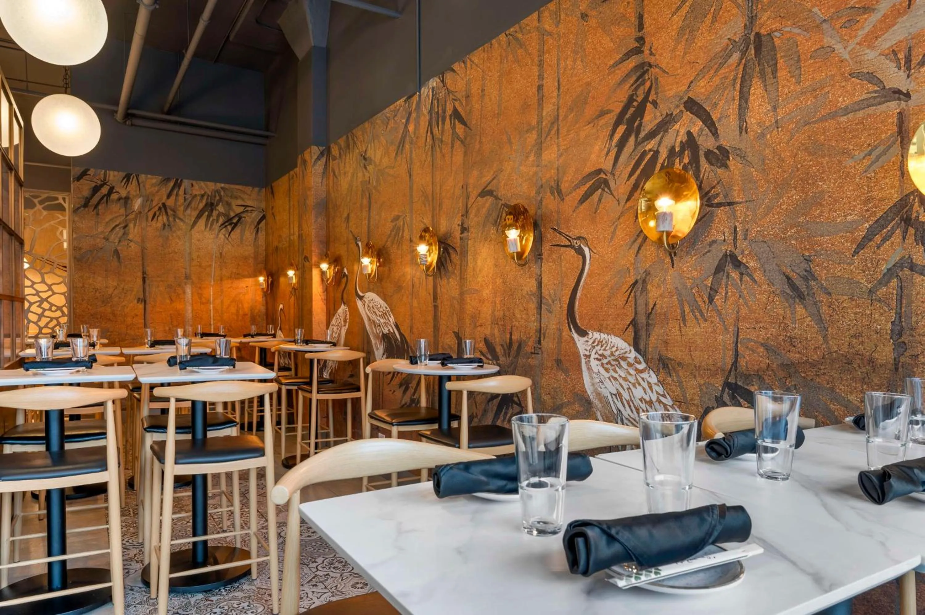 Restaurant/places to eat in Best Western Grant Park Hotel