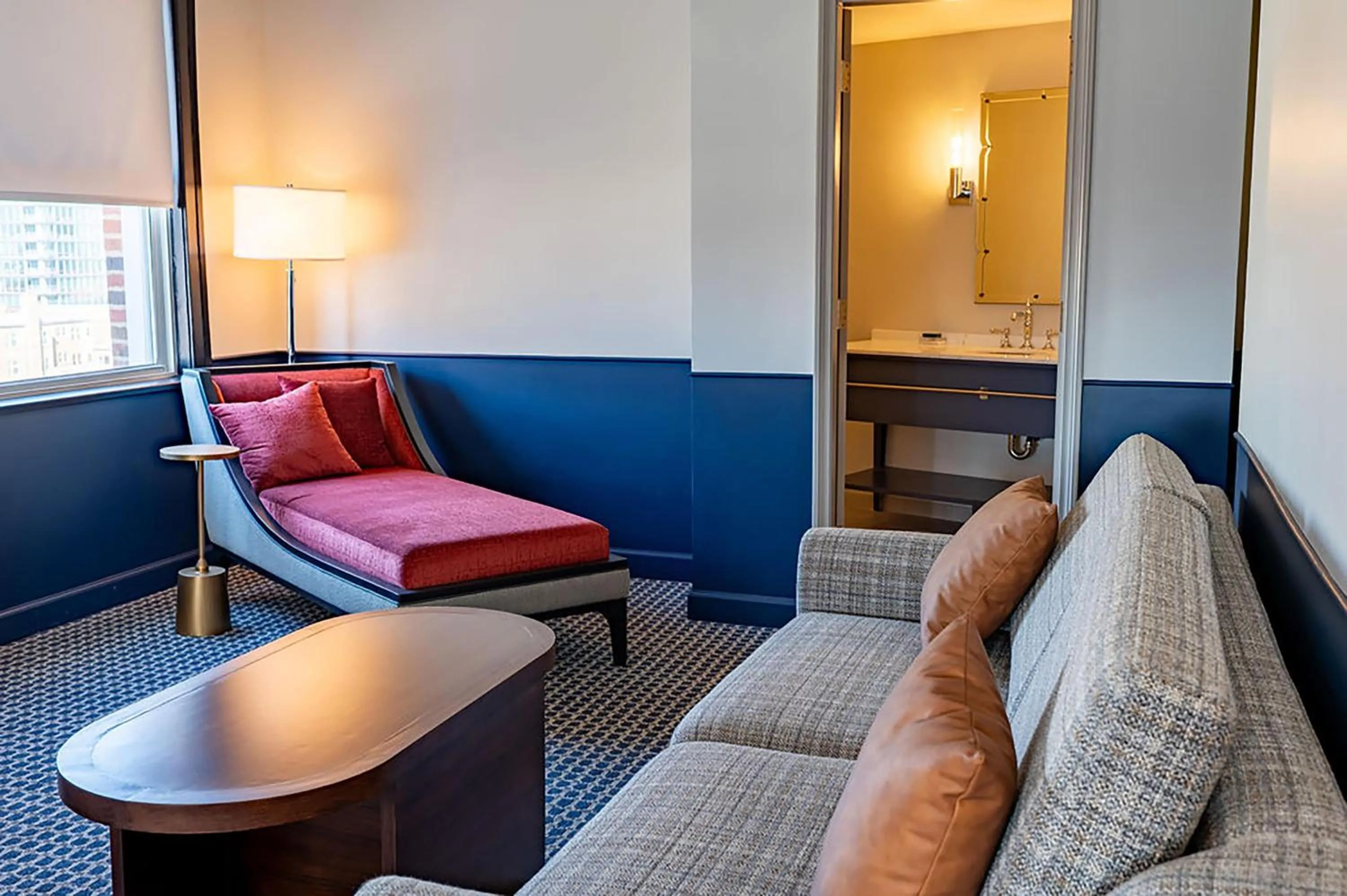 Living room in Hilton Orrington/Evanston