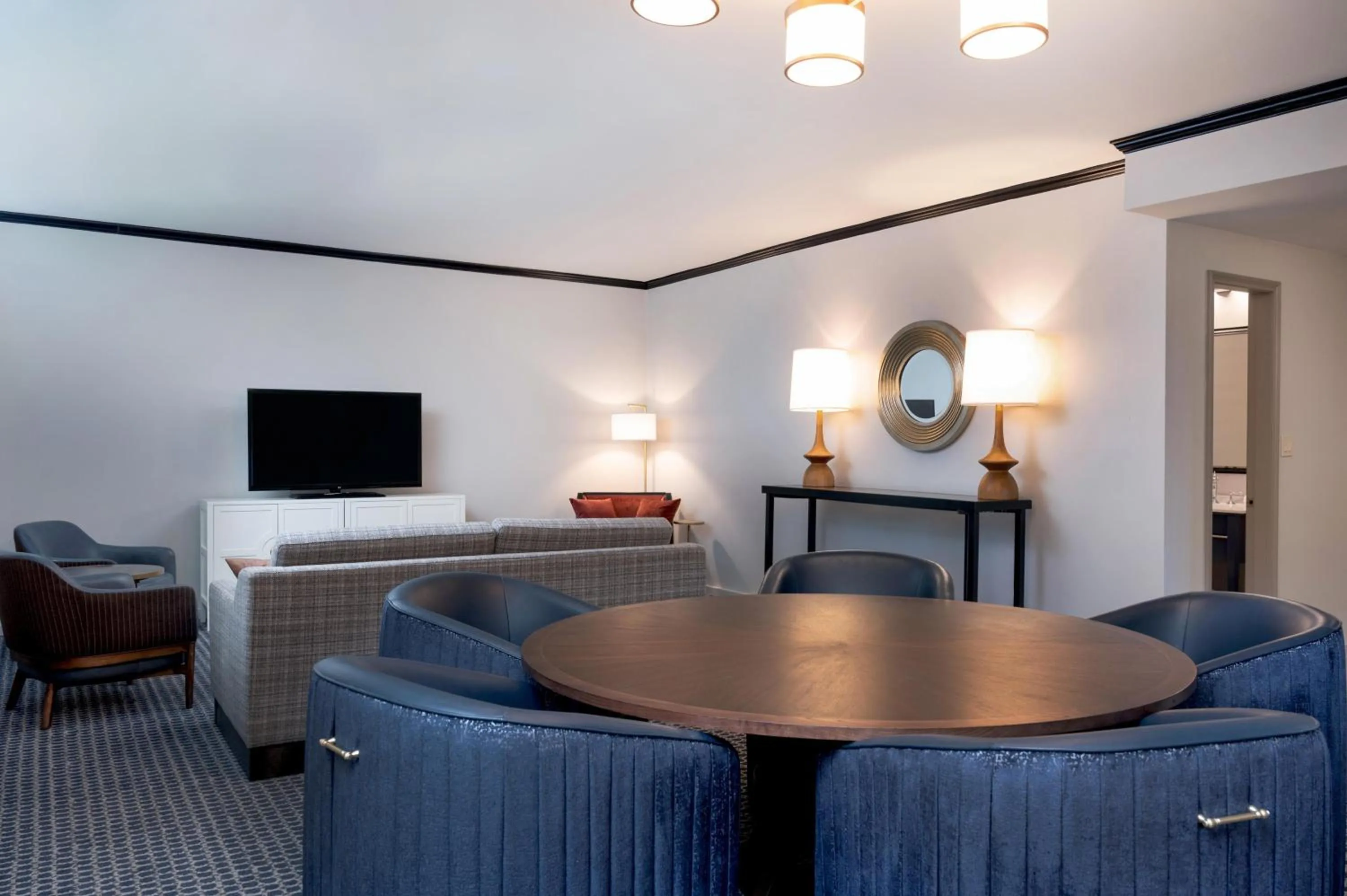 Living room in Hilton Orrington/Evanston