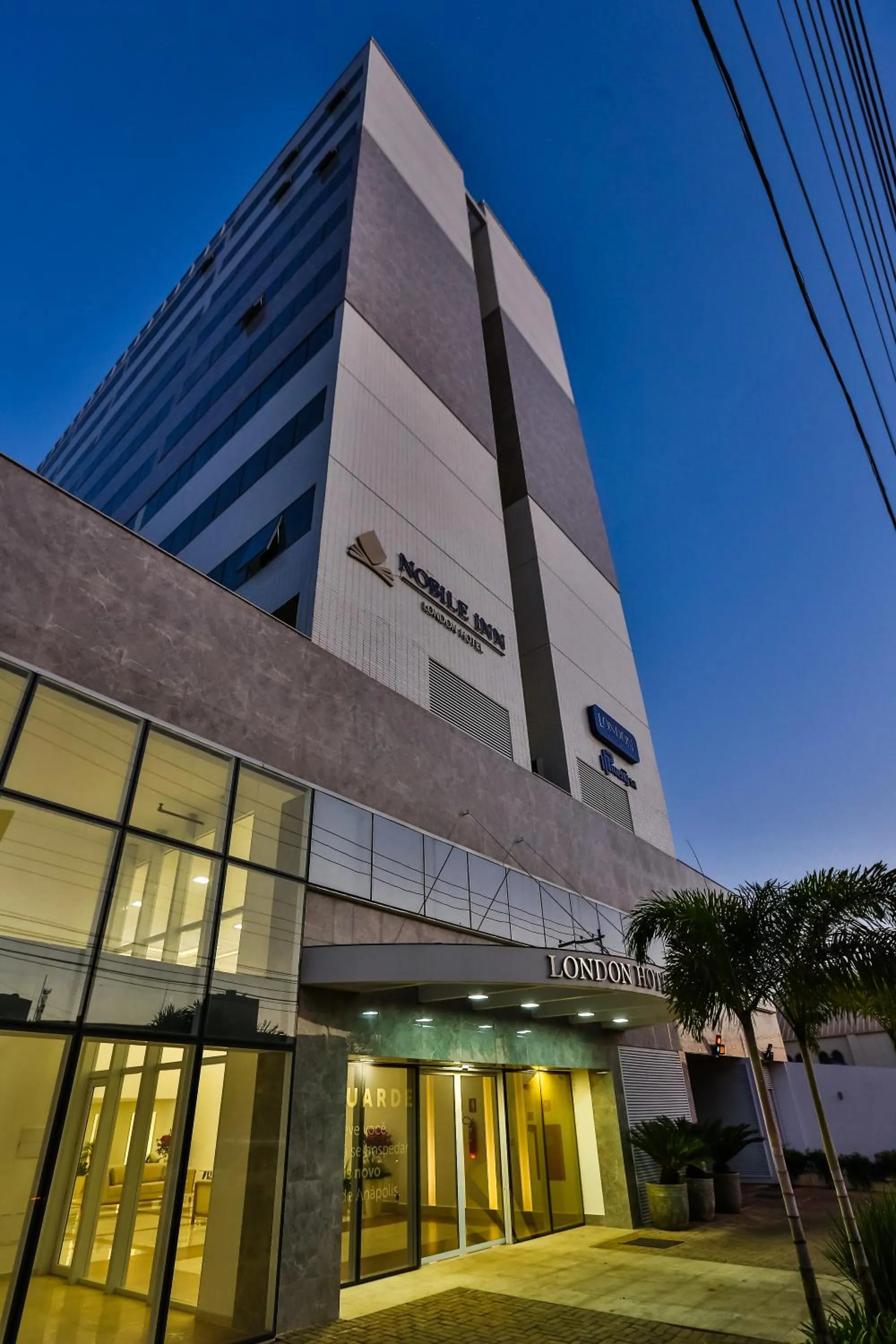 Property building in Nobile Inn London Anápolis