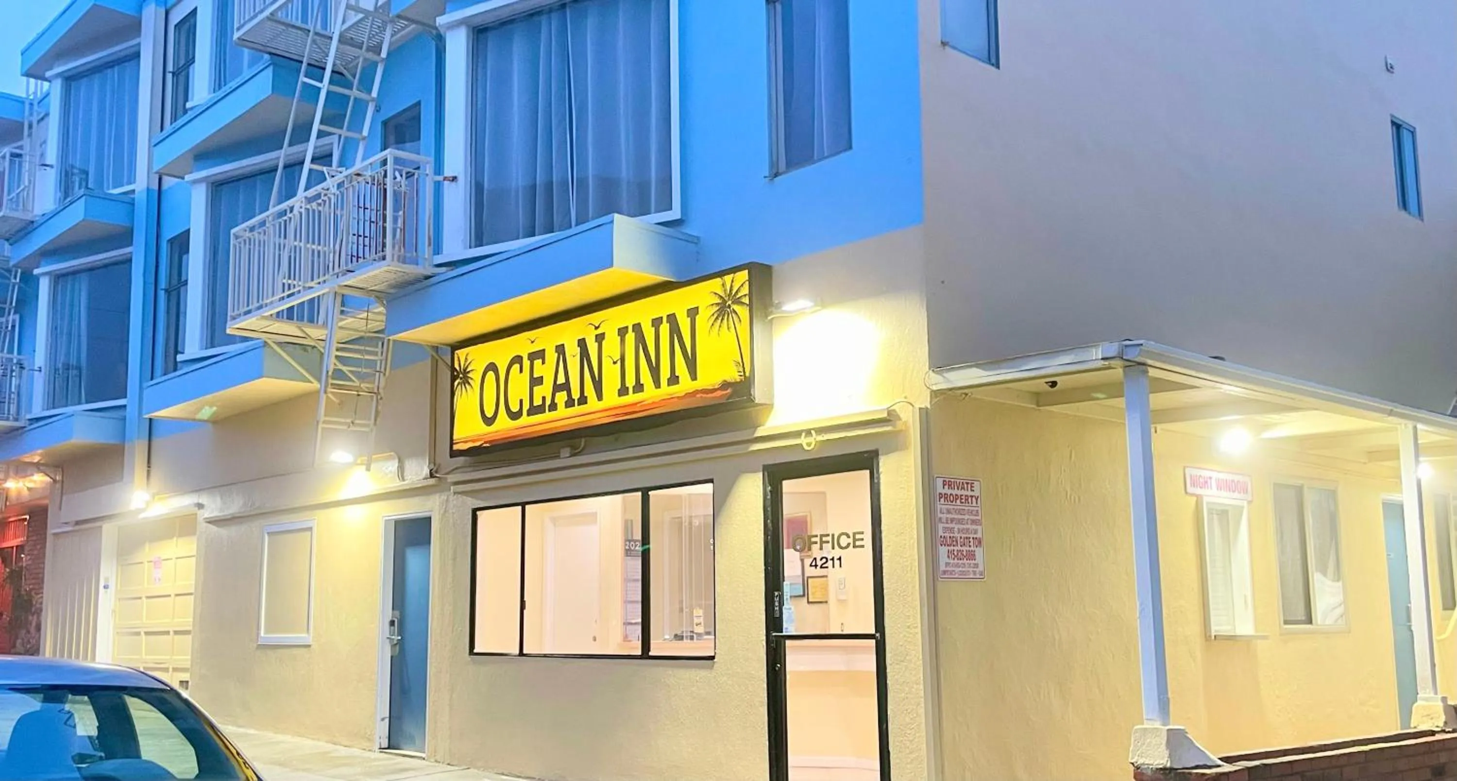 Property building in Beach Motel