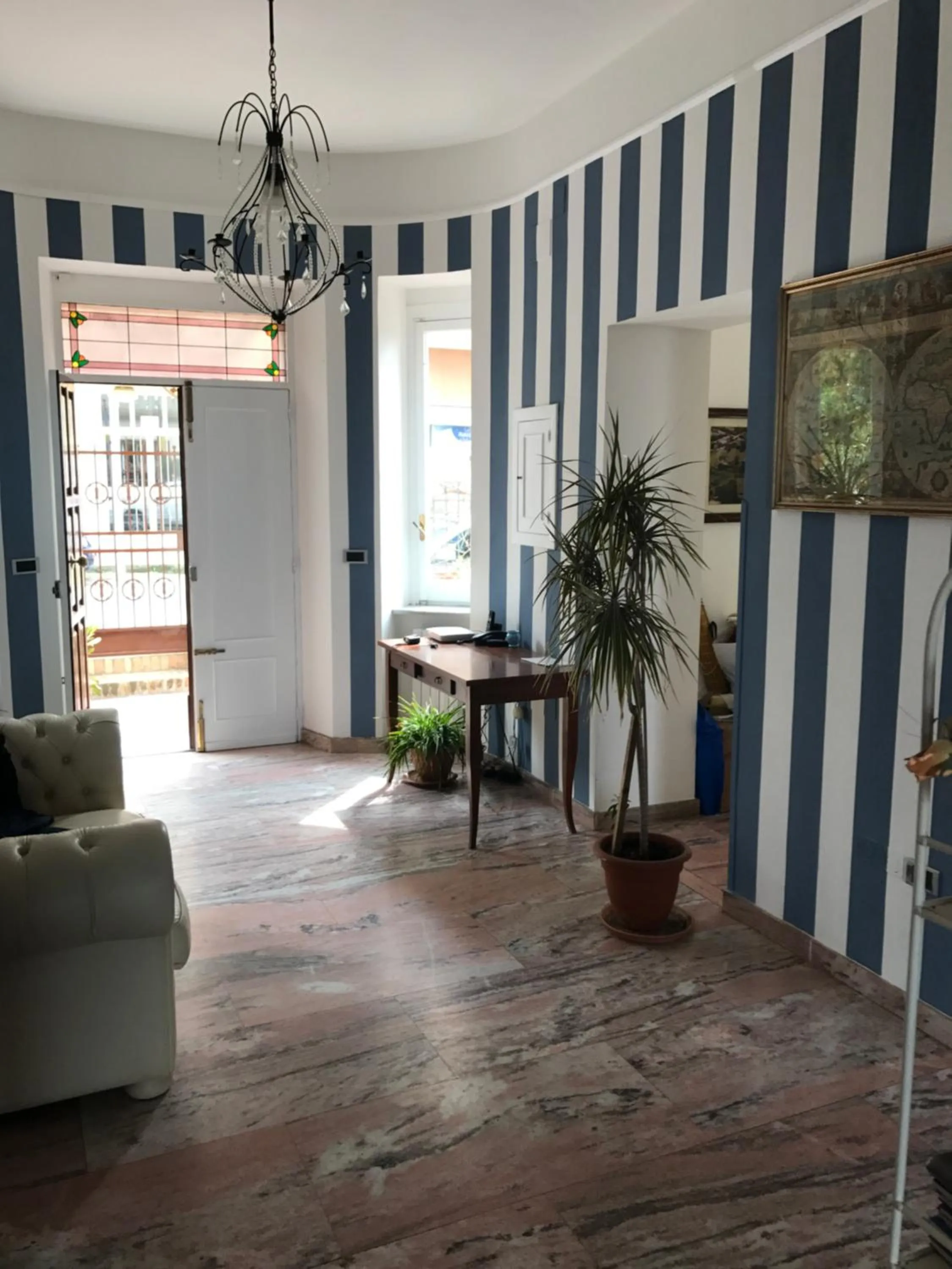 Lobby or reception in B&B Villa Delle Rondini