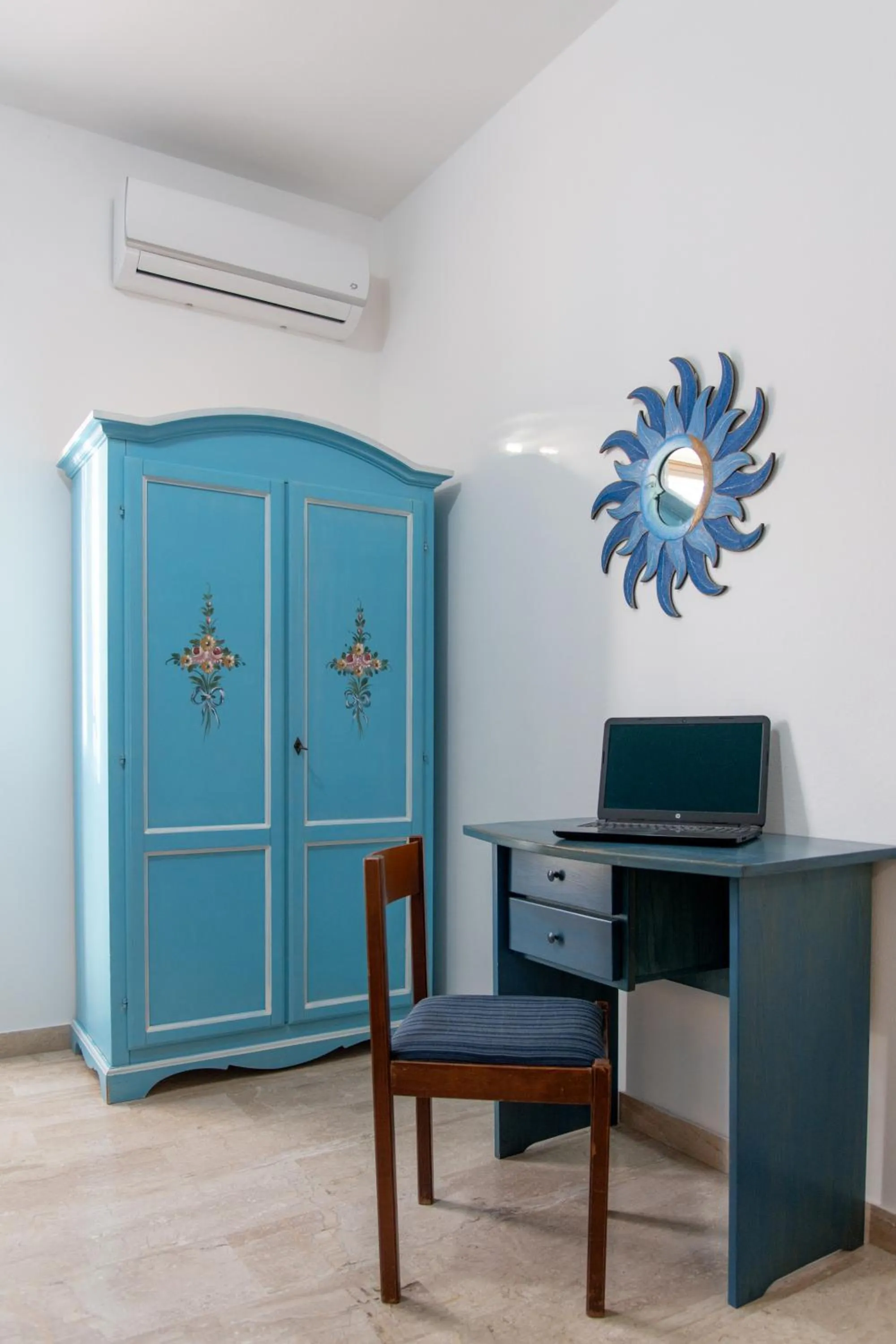 TV and multimedia in affittacamere S'Ortensia