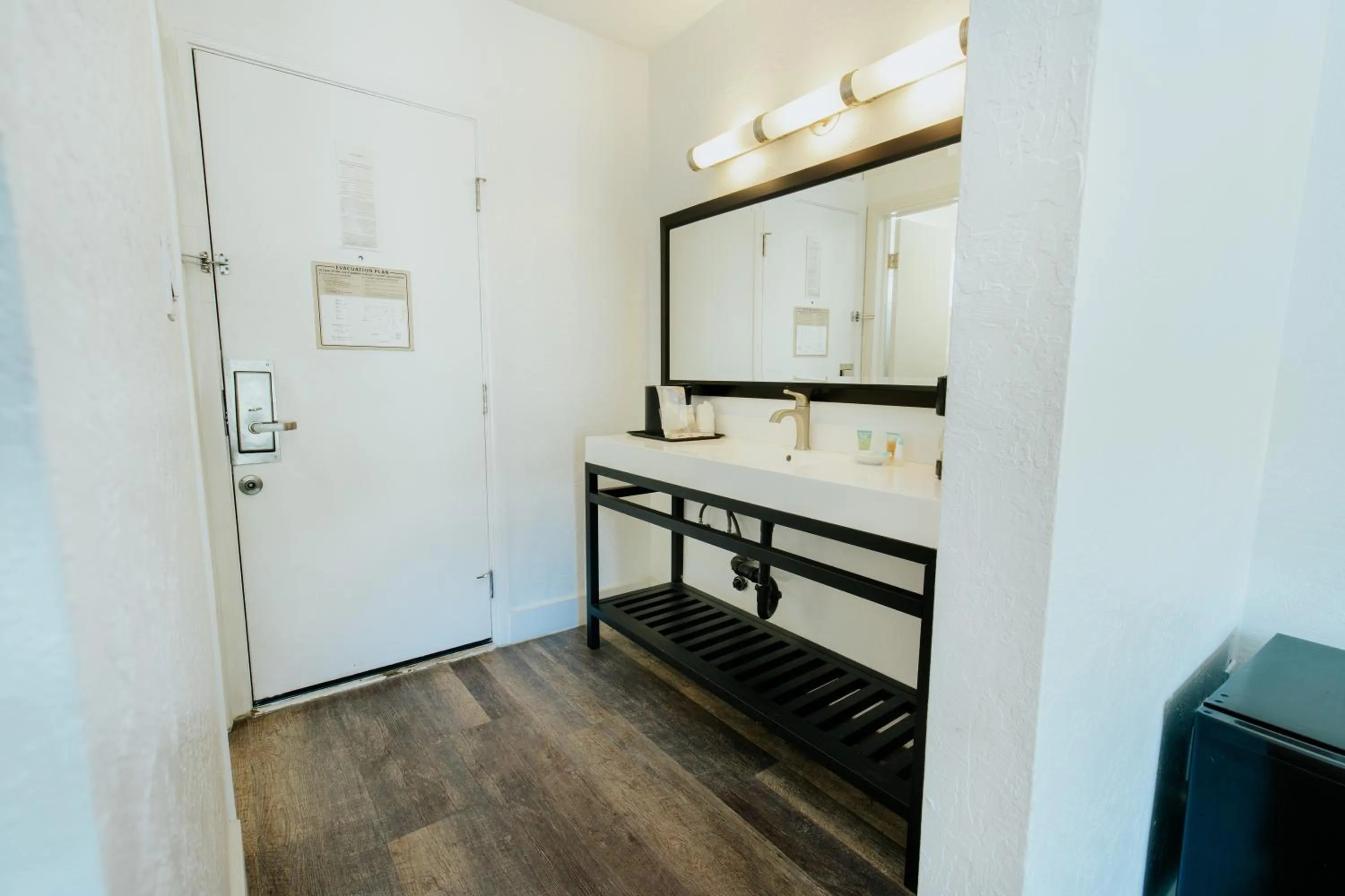Bathroom in Surfer Beach Hotel